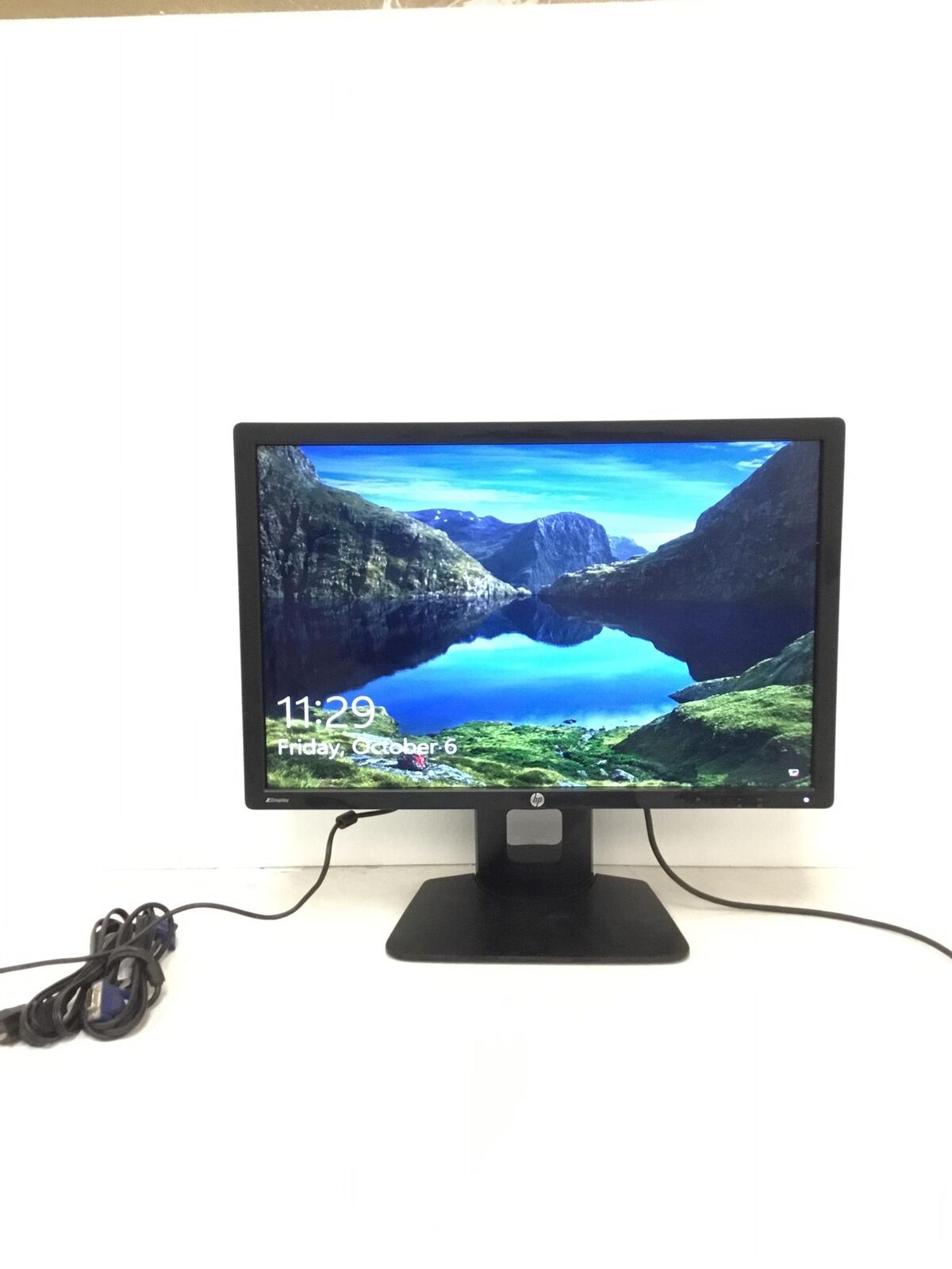 HP Z24I HSTND-3771Q Flat Monitor 24 Inch Used- Working  Color Black