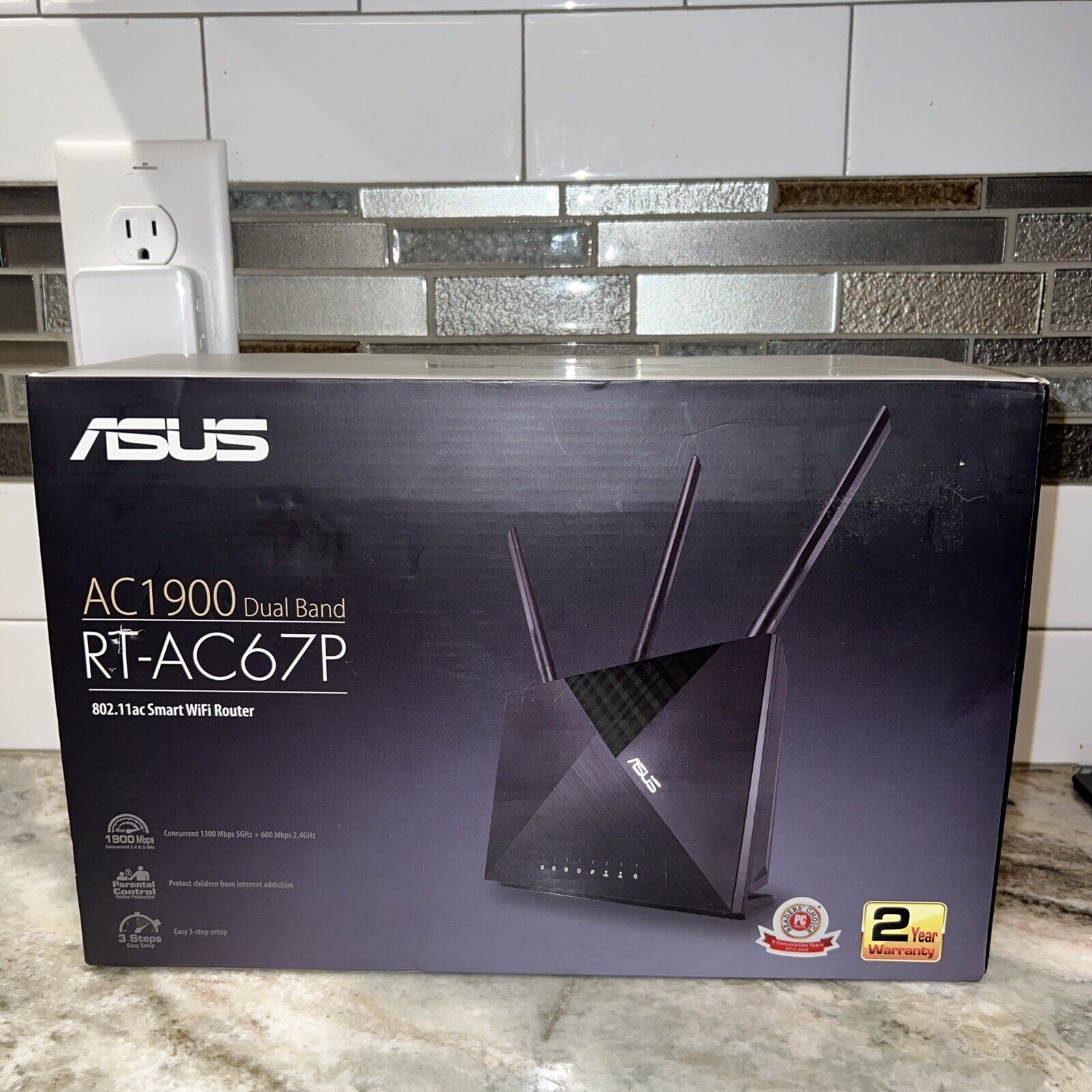 ASUS AC1900 Dual Band RT-AC67P Smart WiFi Router