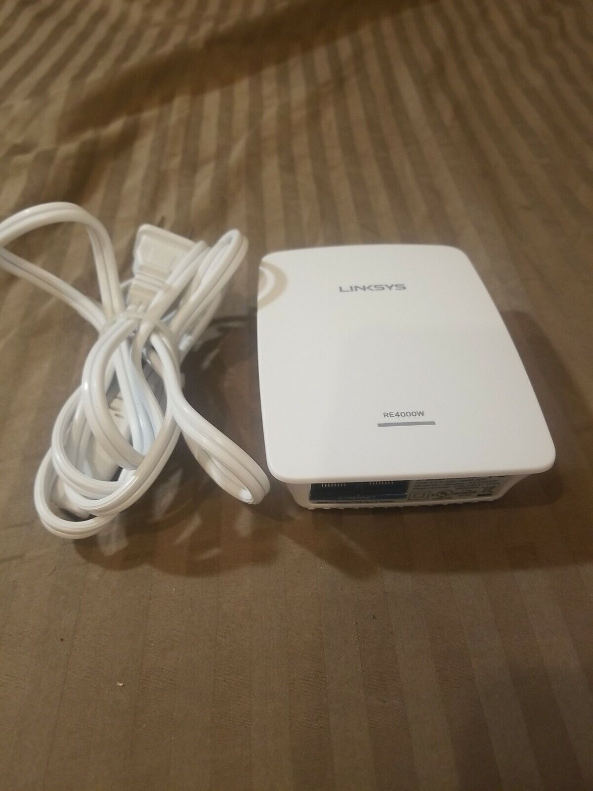 LINKSYS RE4000W N600 Dual-Band WiFi Extender