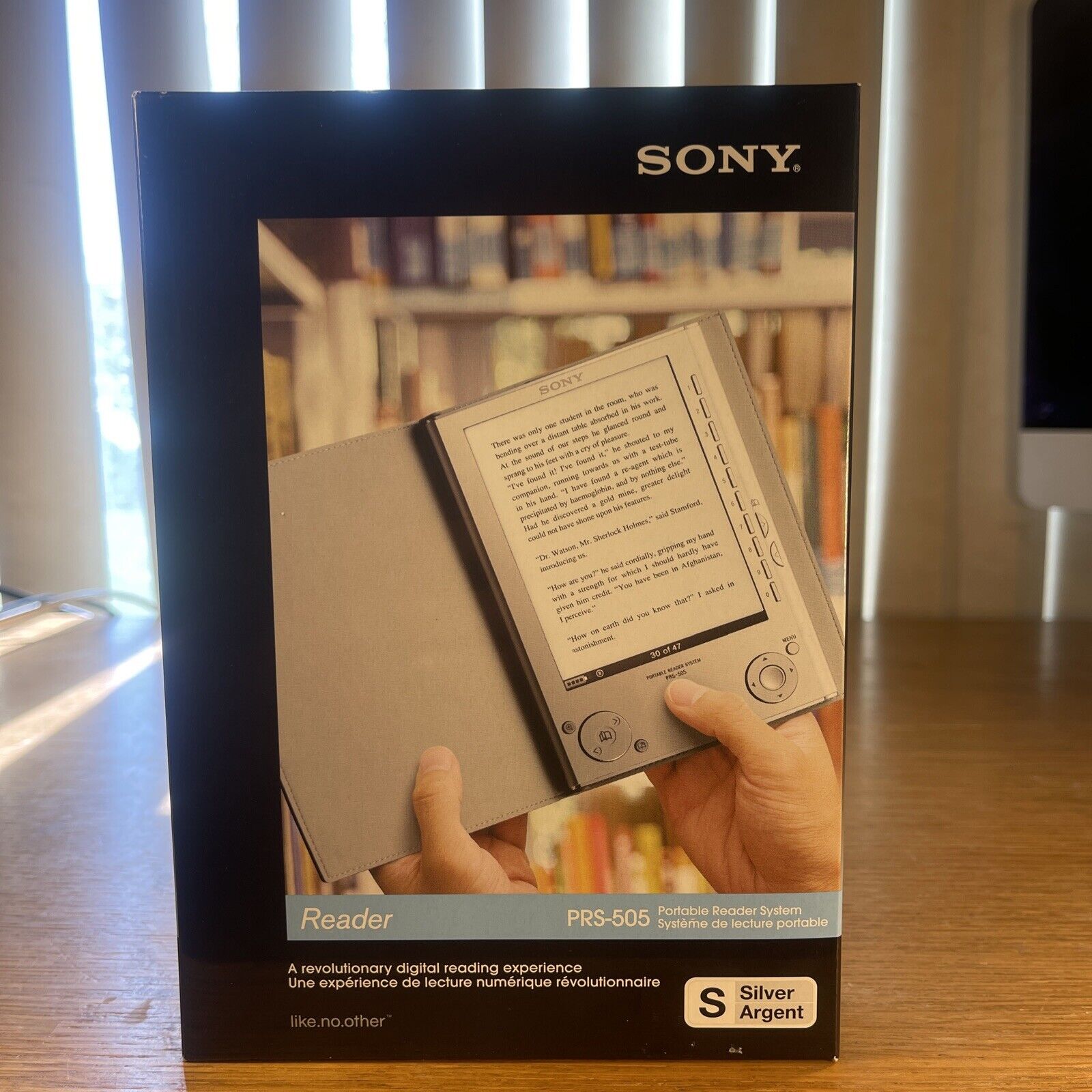 NEW Sony PRS-505 Silver Digital Ebook Reader NOS Brand New Sealed