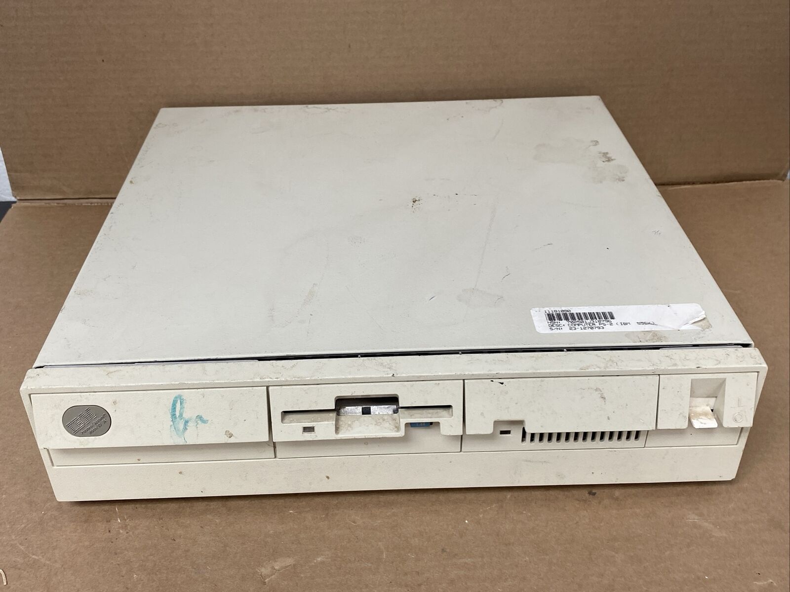 Vintage IBM PS/2 Model 55SX 60MB HDD Computer - Boots Up