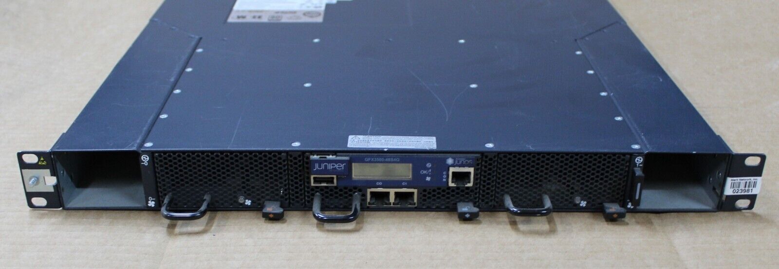 Juniper Networks QFX3500-48S4Q 48-Port 10GbE SFP+ Network Switch