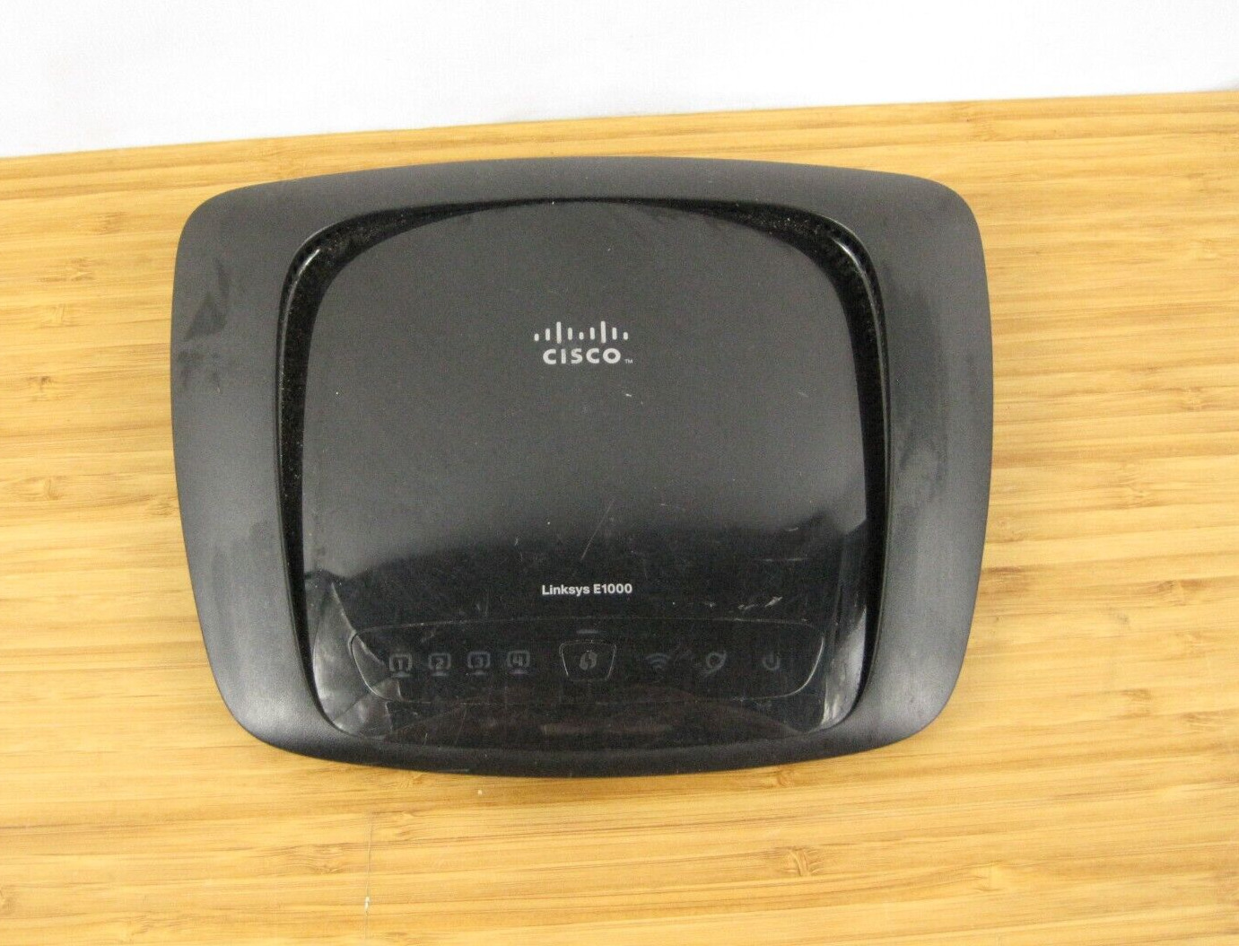 CISCO-LINKSYS E1000 WIRELESS ROUTER-4 FAST ETHERNET PORTS 10/100 2.4GHz - Tested