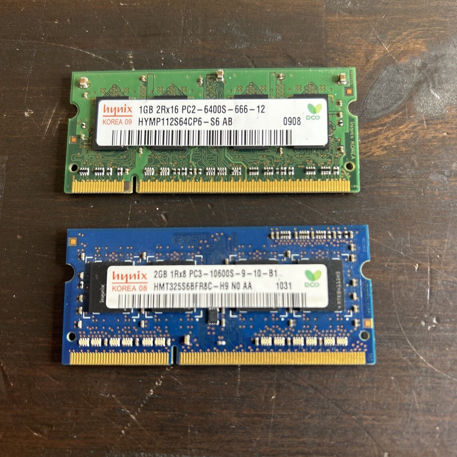 S0159 HYNIX 1GB & 2GB LAPTOP MEMORY / RAM 2Rx16-2Rx8 PC2-5300S-555-12