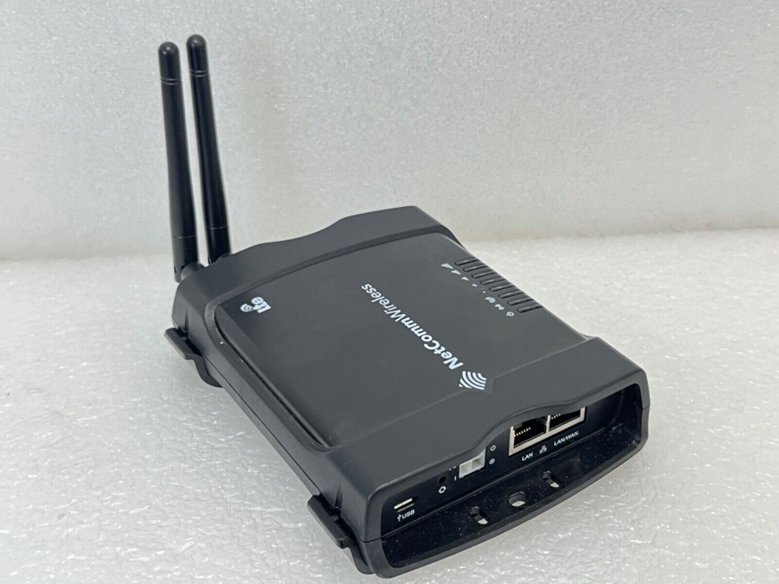 NETCOMM NTC-140W-01 Wireless 4G WiFi M2M Router No Power Adptr / Great Condition