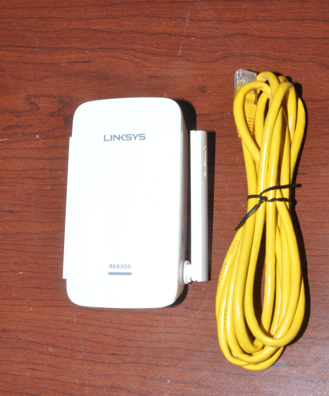 Linksys RE6300 AC1200 BOOST EX WiFi Extender 802.11ac Wireless Repeater