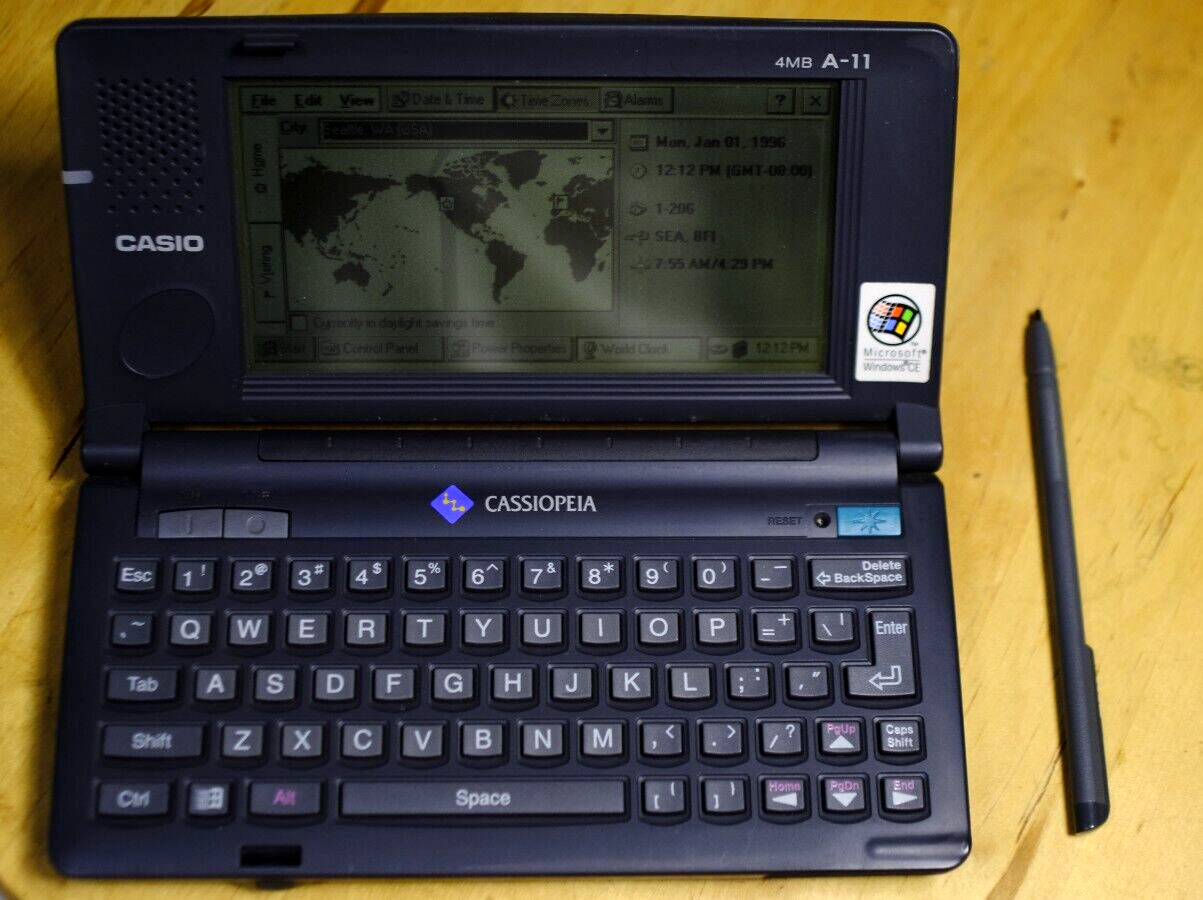 Cassiopeia A-11 4MB - RARE Vintage PDA / Pocket Computer - Casio - Windows CE