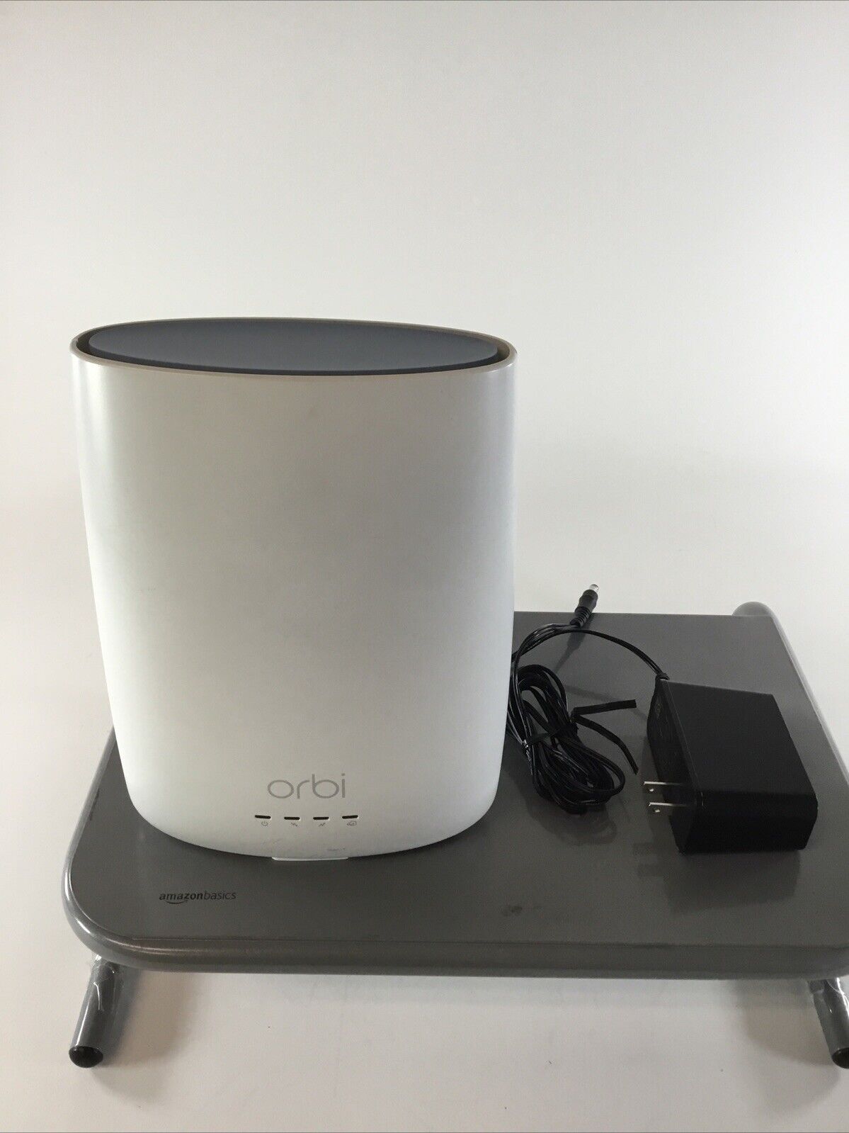*READ* NETGEAR Orbi AC2200 (CBR40) Tri-Band WiFi Cable Modem Router *USED*
