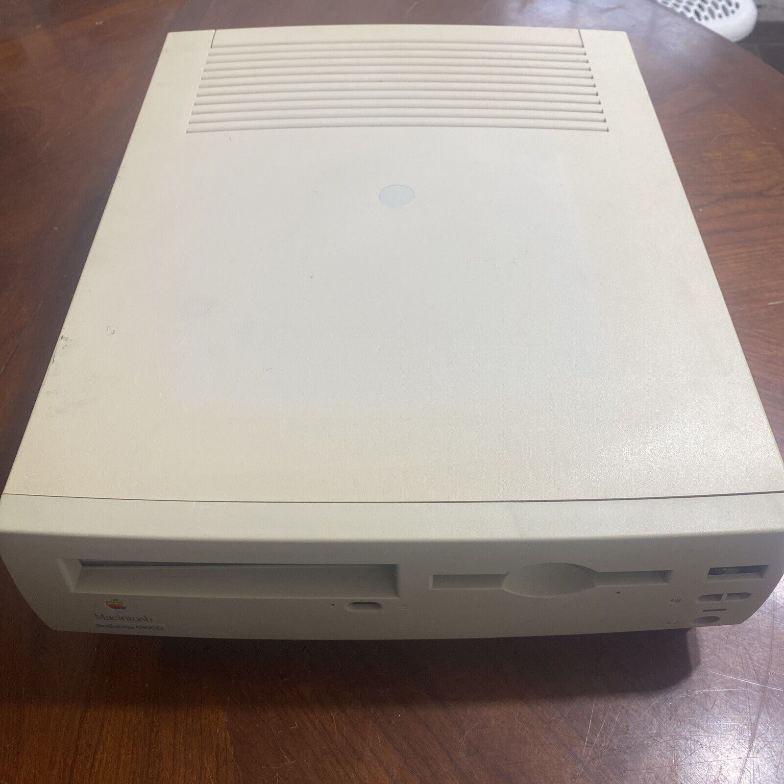 Vintage Apple Model M3076 Macintosh Performa 630CD White Computer Untested