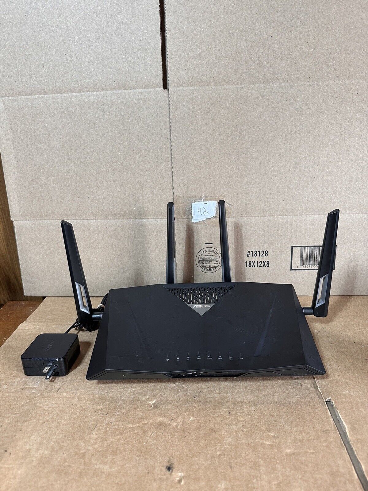 ASUS CM-32 _AC2600  Wireless Dual Band Cable Modem Router