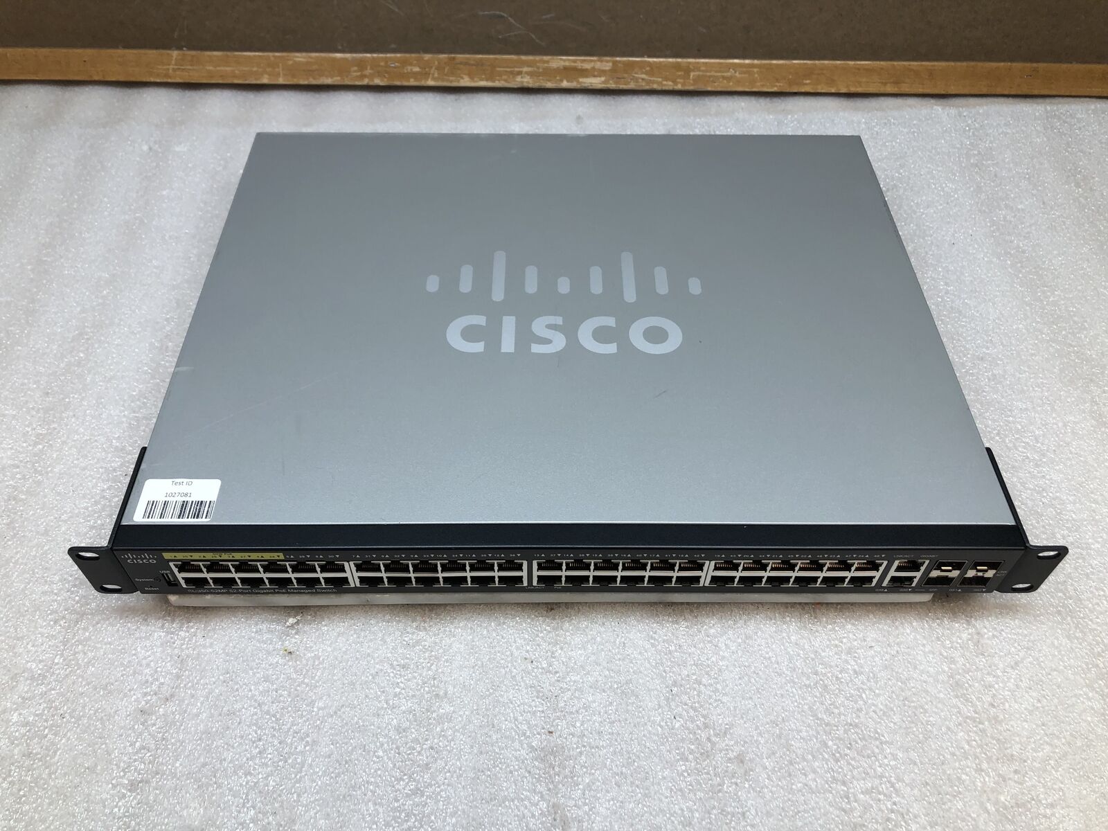 Cisco SG350-52MP-K9 V02 52-Port Gigabit PoE+ Managed Network Switch-TESTED/RESET