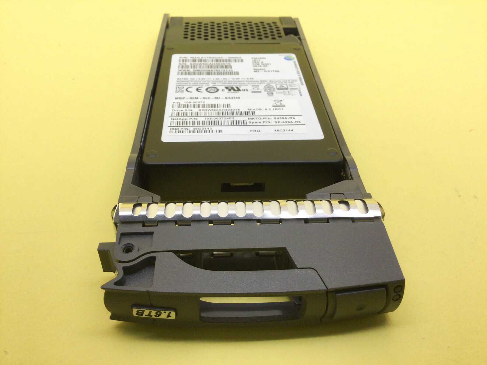 X439A-R6 NETAPP 1.6TB SAS 12Gb/s 2.5'' SSD 108-00372 For Ds224x Fas2552