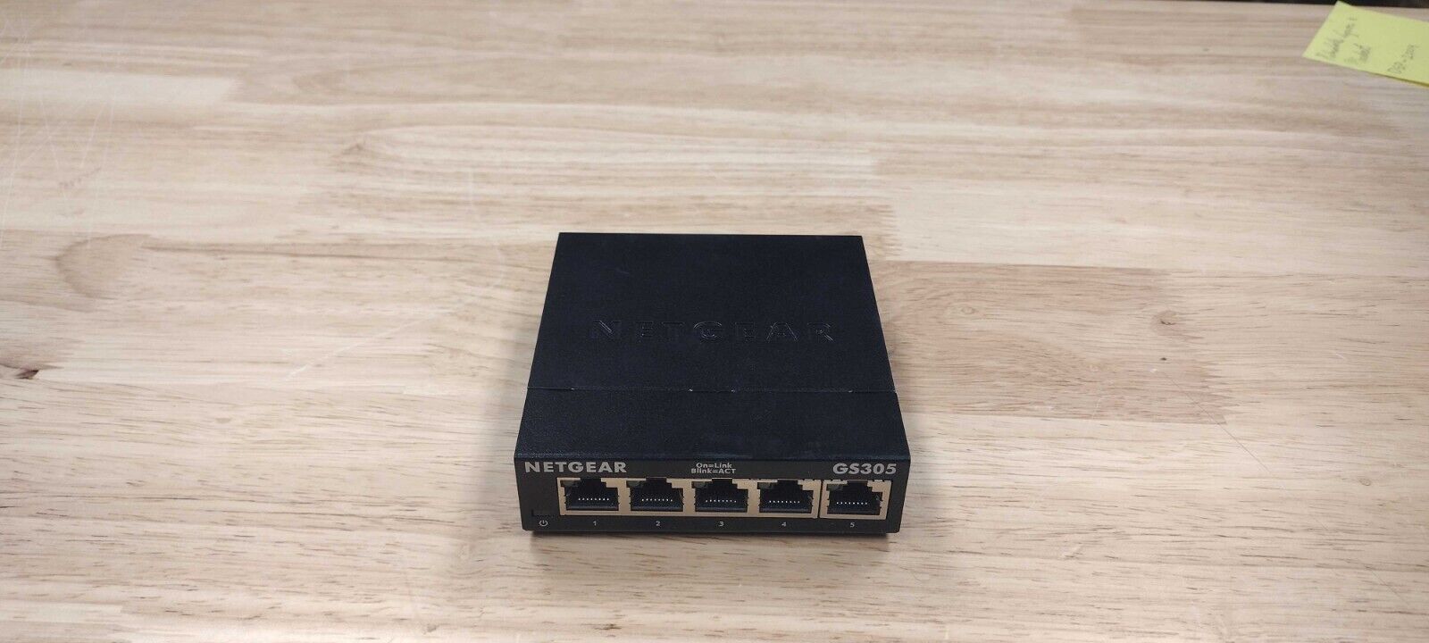 NETGEAR GS305E 5-Port Gigabit Ethernet SOHO Plus Switch