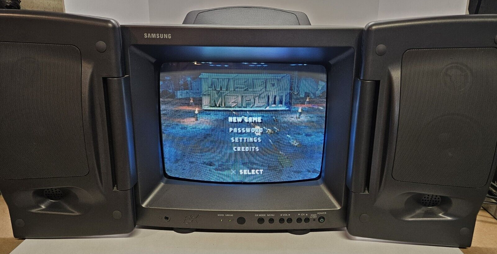 ⭐️See Demo Video~Vintage RARE Samsung GX GXE1395 Gaming TV CRT 13