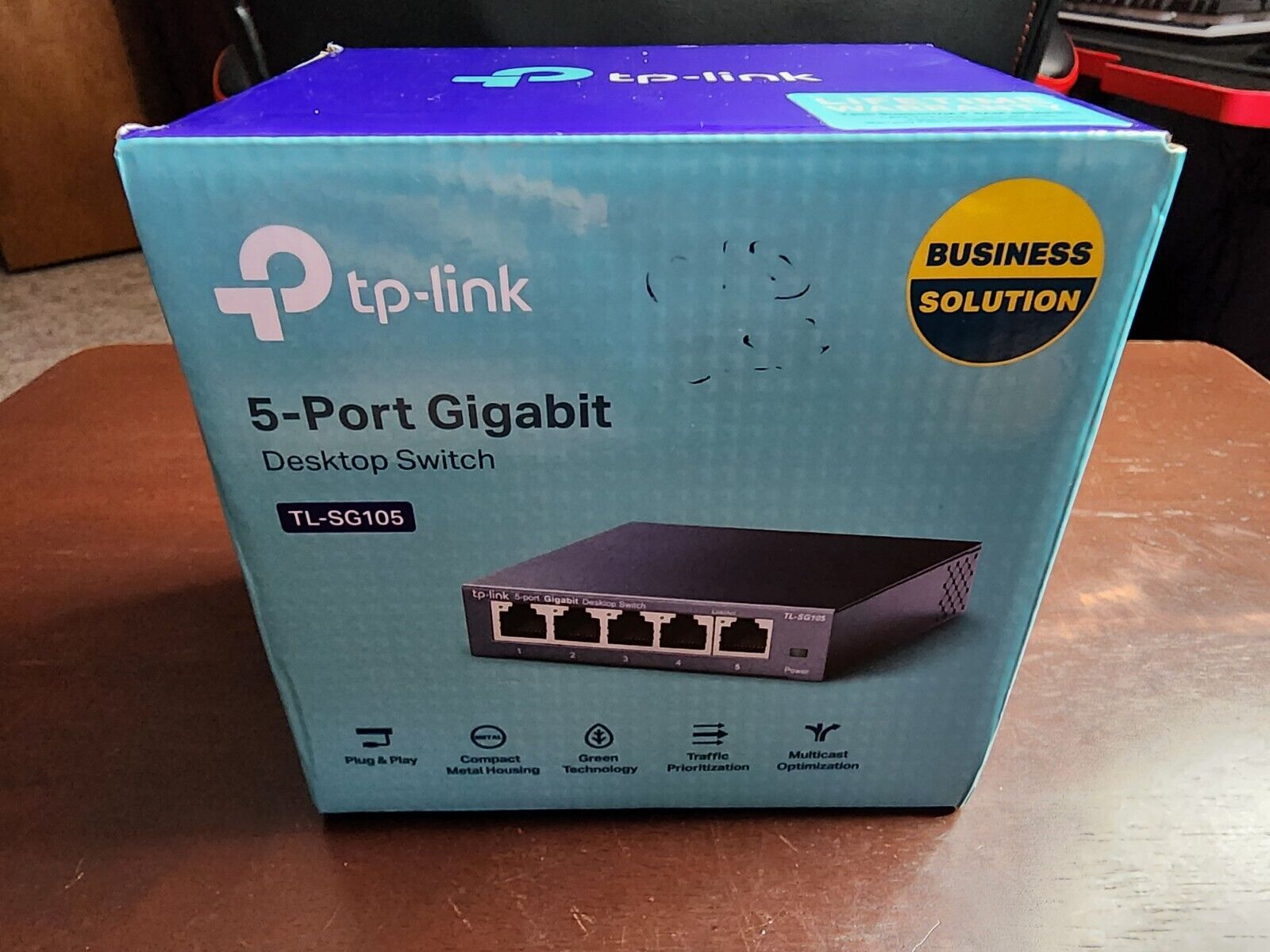 TP-LINK TL-SG105 5 Port Gigabit Unmanaged Switch 10/100/1000 Mbps