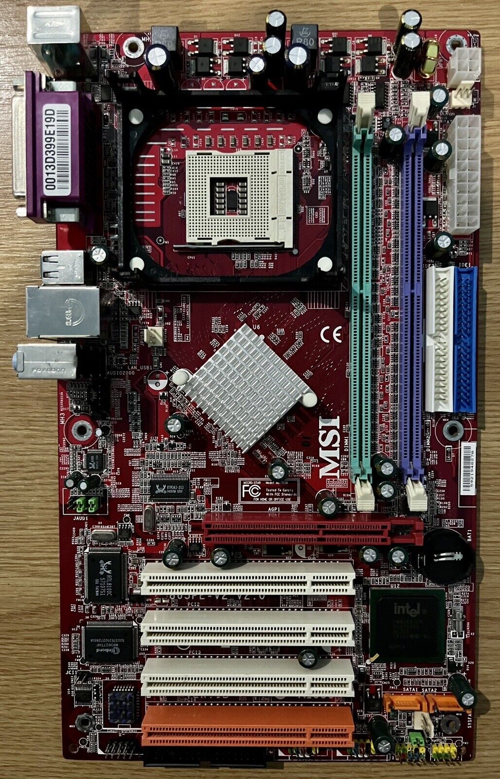 MSI 865PE-V2 SOCKET 478 Mainboard