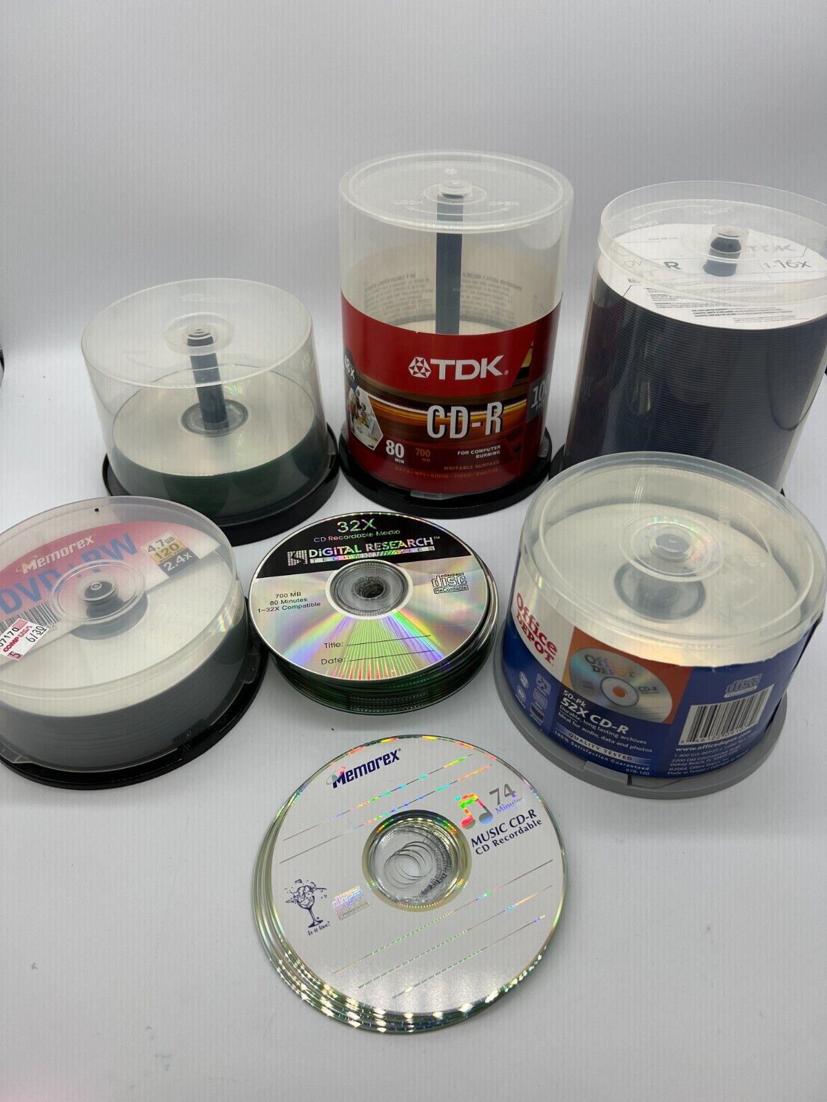 HUGE Mixed Lot of DVD-R and CD-R Disc and Spindles - 240 count