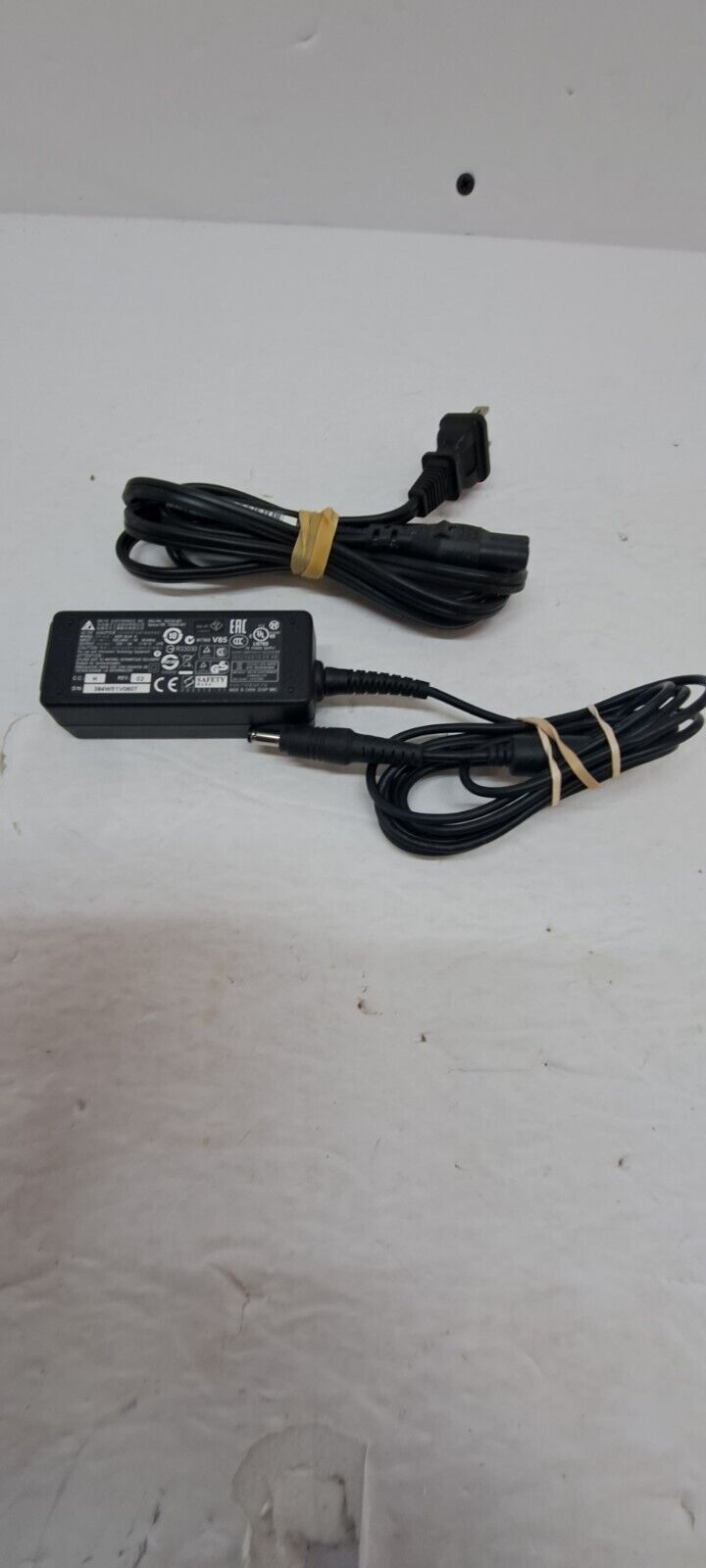 Genuine Delta Electronics ADP-36JH A 12V 3A AC DC Power Supply Adapter Cord