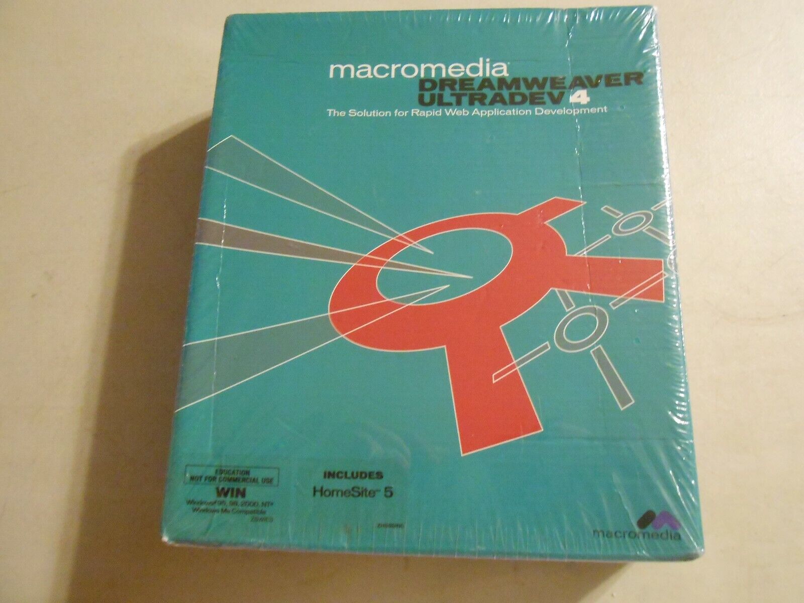 Macromedia Dreamweaver Ultradev 4 NEW FACTORY SEALED