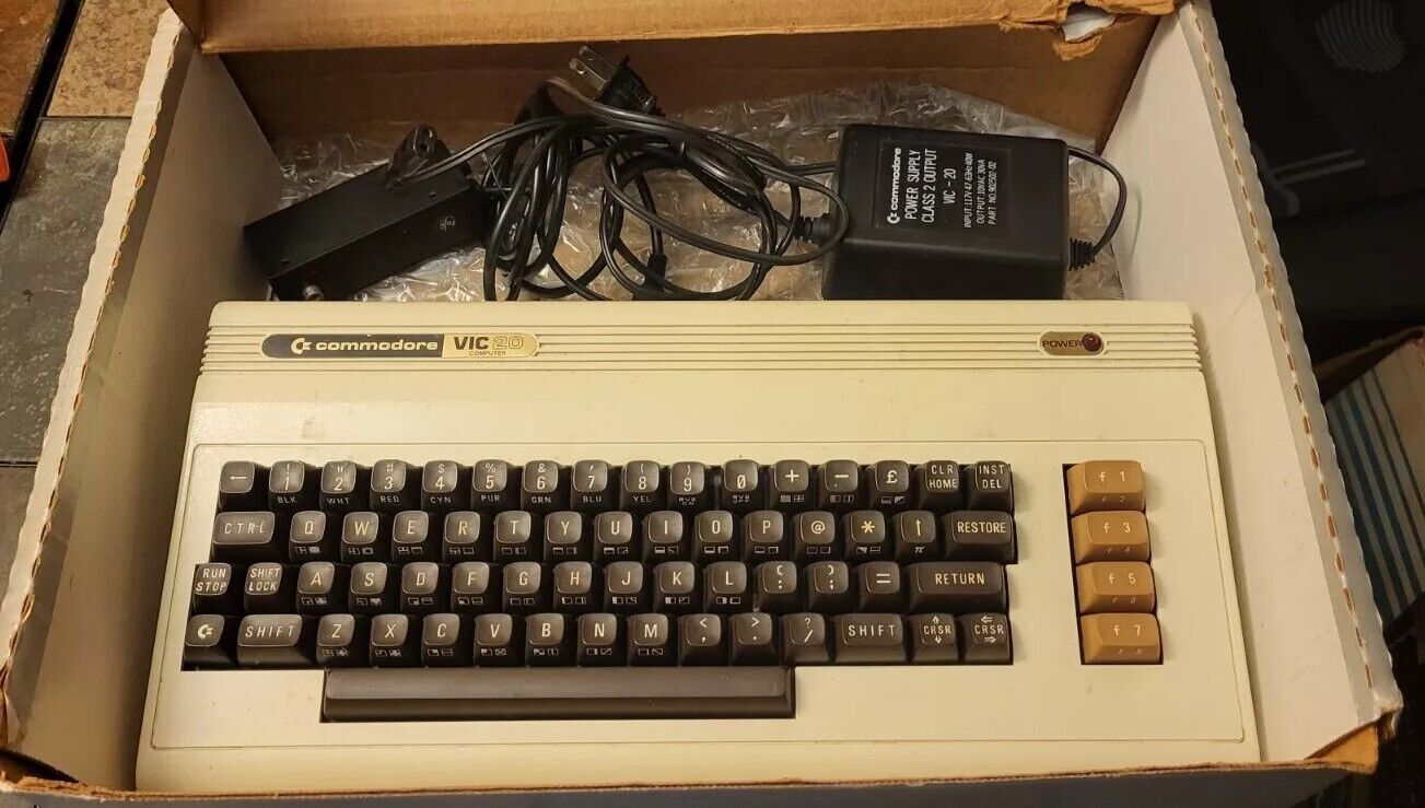 Early Model Commodore VIC 20, Original Box & Power Supply. Tested and Working