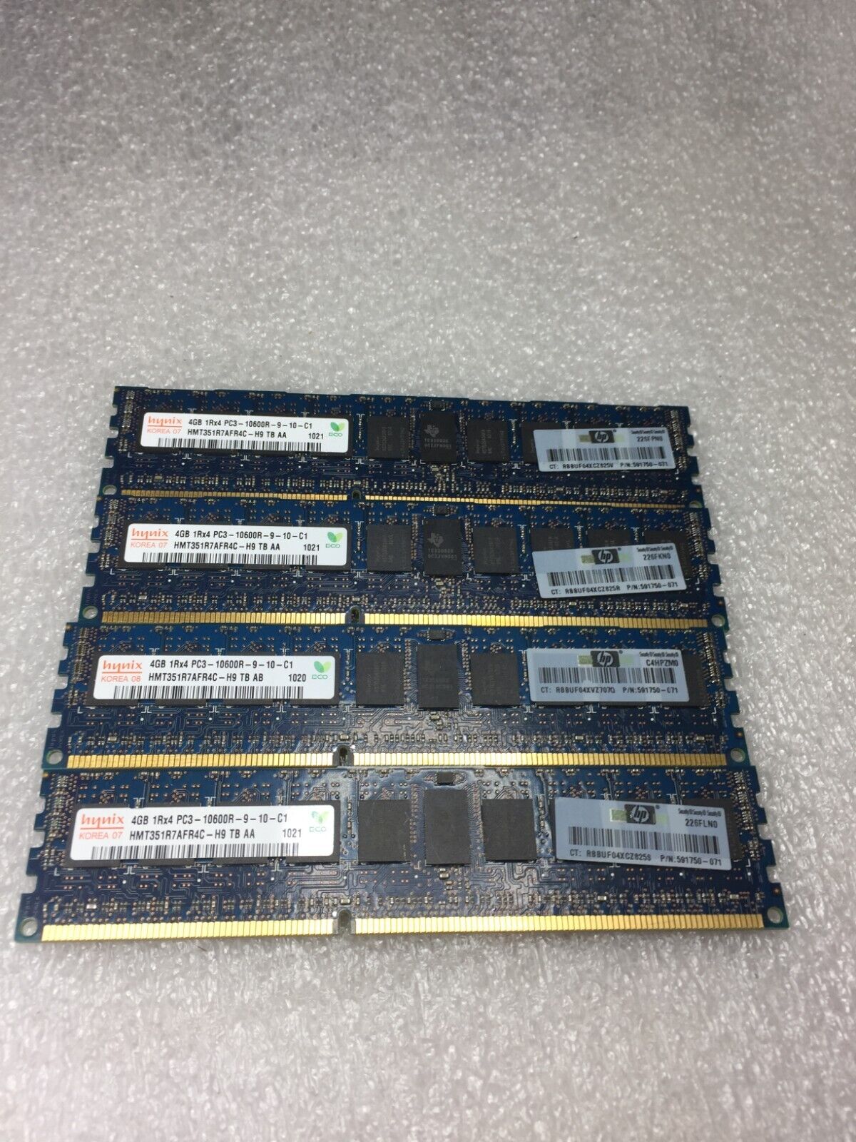 Hynix 16GB 1Rx4 PC3-10600R DDR3 1333MHz 1.5V ECC REGISTERED RDIMM RAM 4x4GB