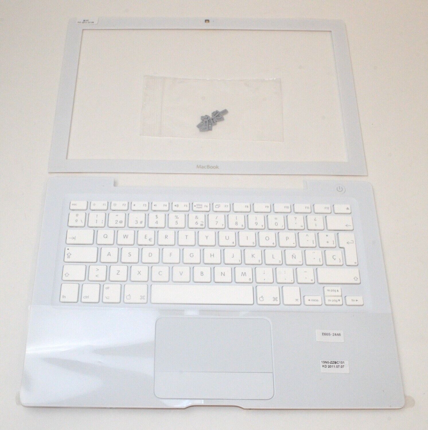 *Vintage* Apple MacBook Keyboard / Bezel, 2006-2008, ISO Spanish *New* E922-9591