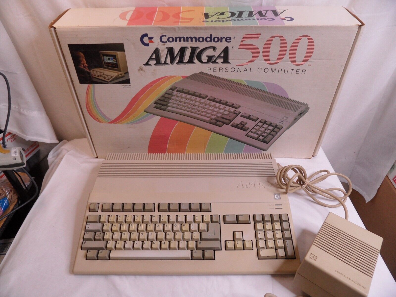 Commodore Amiga A500 Computer  1 MB Memory, Box, Power Supply - Tested & Working