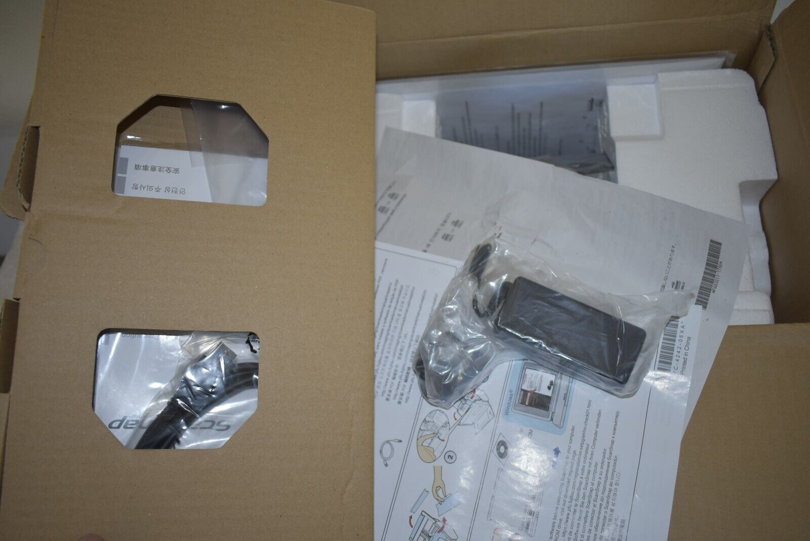 Fujitsu ScanSnap iX500 Desktop Scanner - New In Box