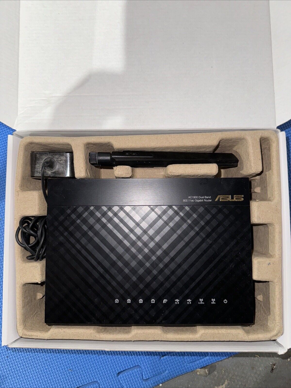 ASUS AC1900 Dual Band Wireless Internet Router - Black