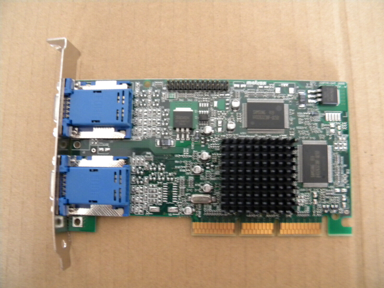 MGI Matrox MGA G450 (G45MDHA32DB) 32MB DDR SDRAM AGP 4x/8x Graphics Adapter Card