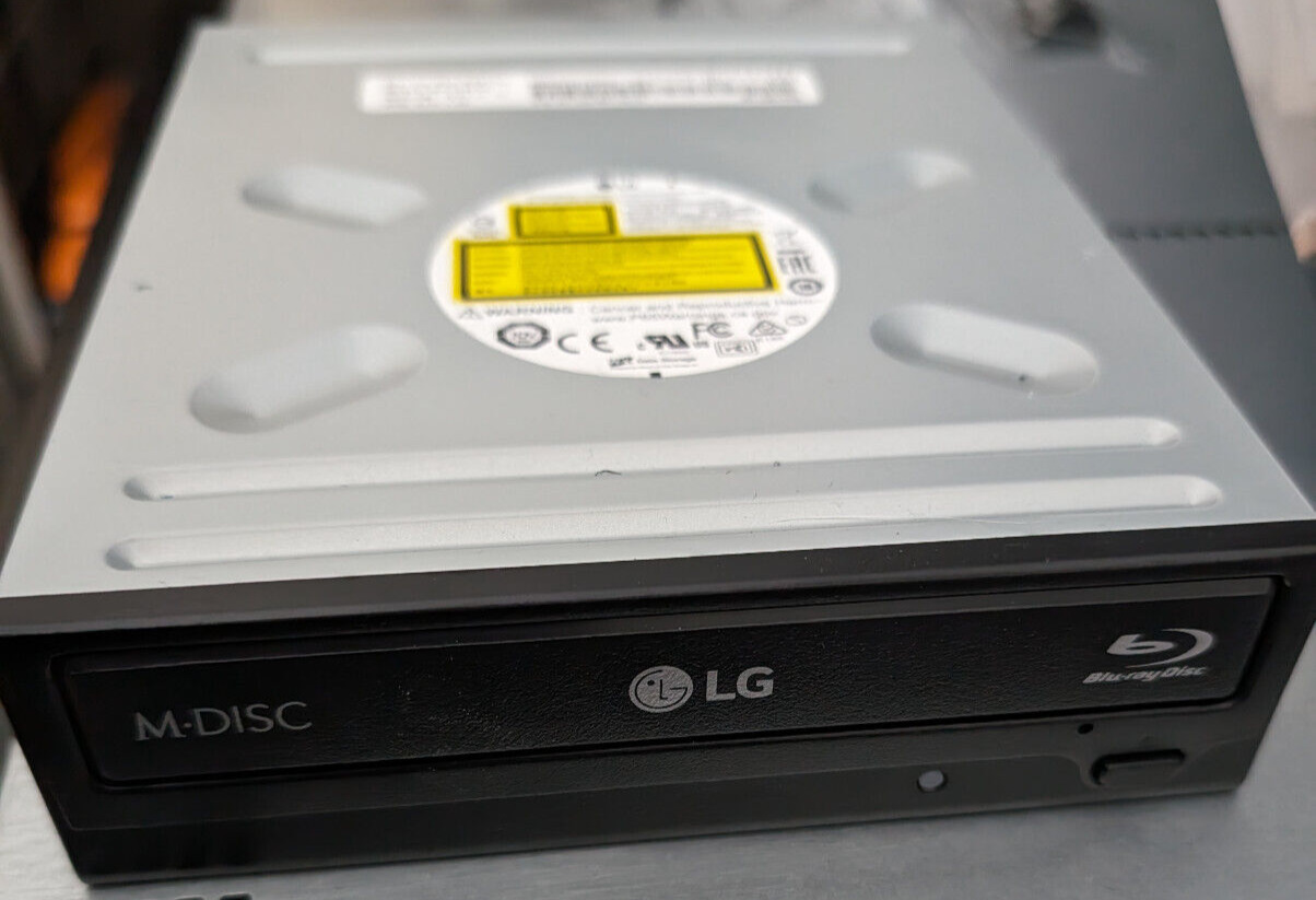 WH14NS40 LG Super Multi Internal 14x Blu-ray Disc Rewriter