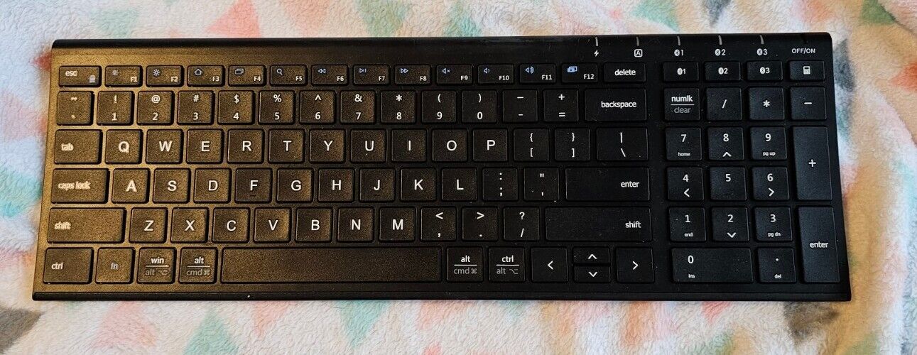 iClever BK10 Bluetooth Keyboard Rechargeable Bluetooth