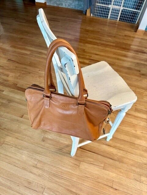 Wanderer's Travel Co. Zurich Brown Leather Laptop Bag 16