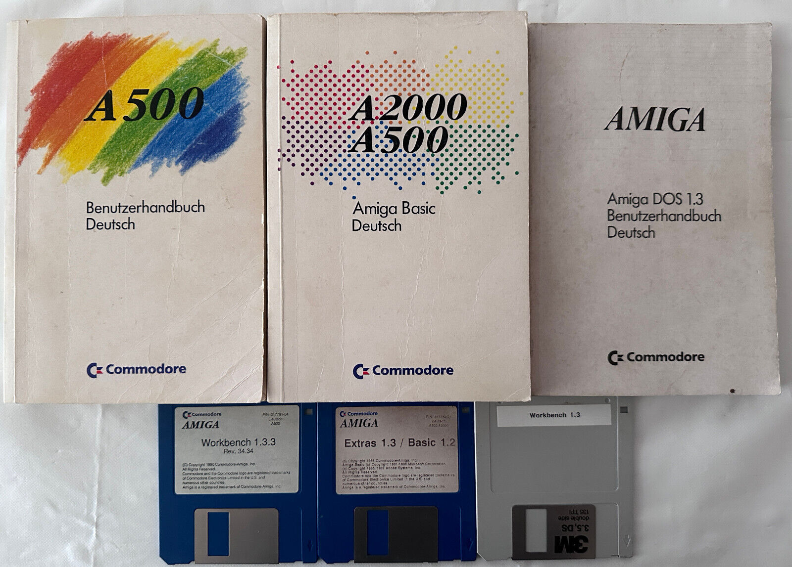 Amiga 500/A500 A2000 / Cdtv Workbench Ver.1.3/Extras 1.3/ Basic 1.2,