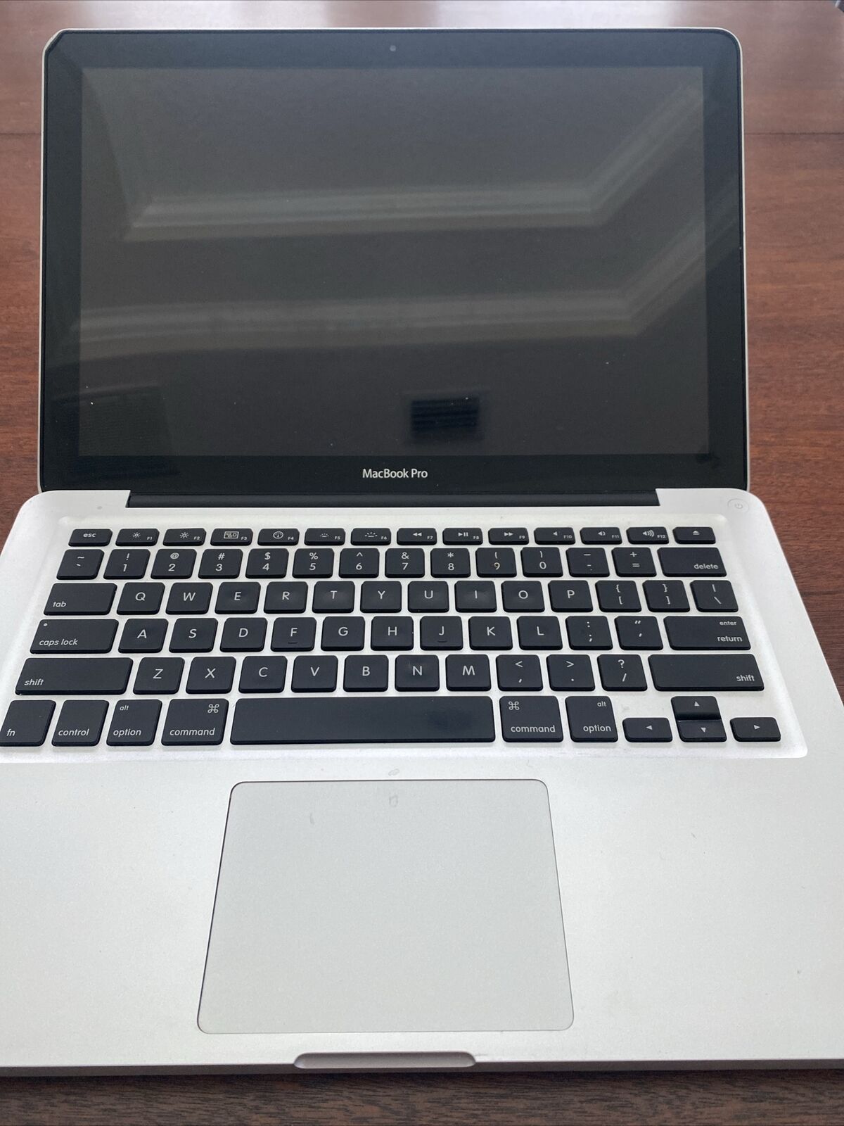 Apple MacBook with 13.3” display