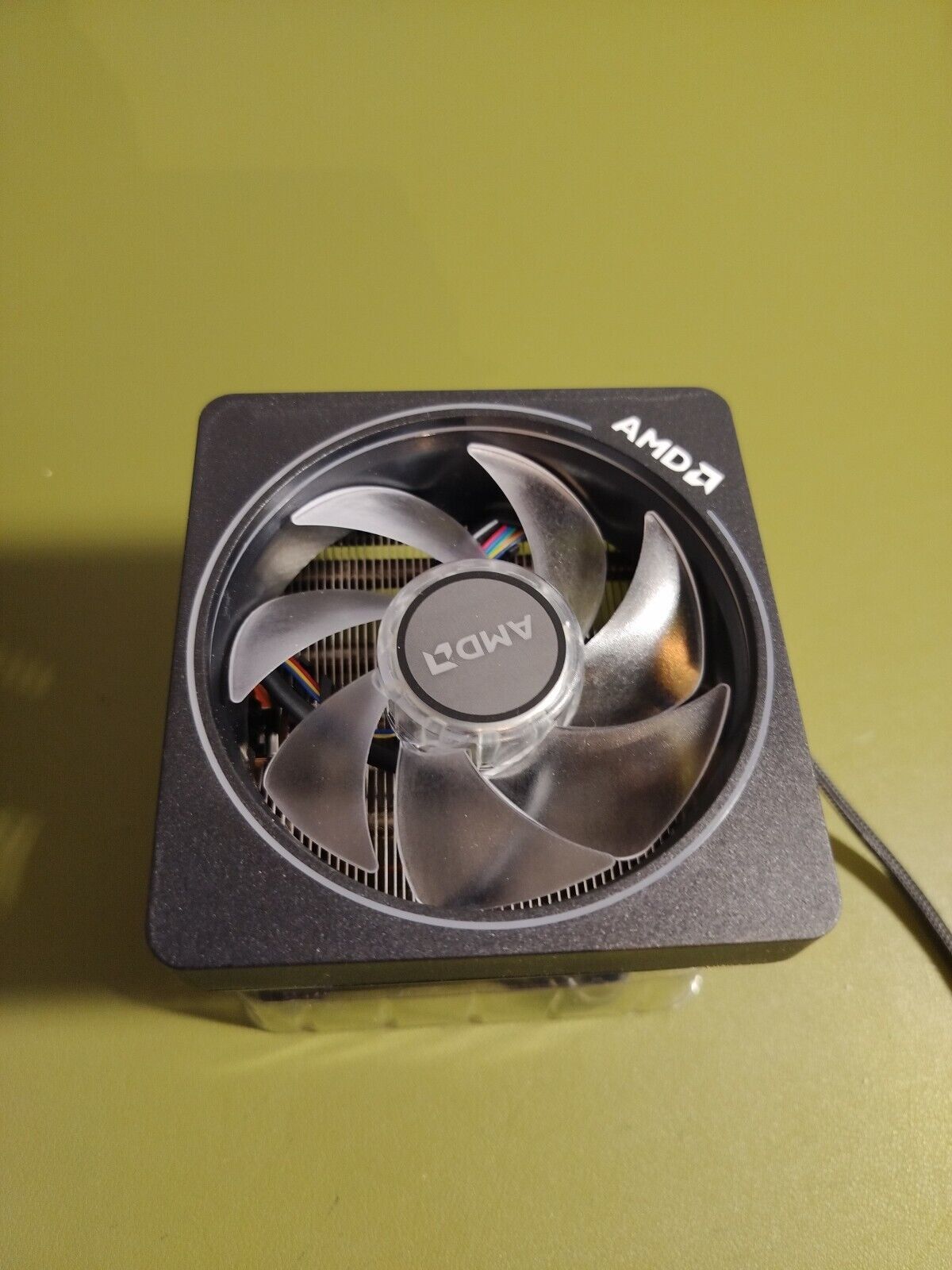 AMD Wraith Prism RGB LED CPU Cooler Heatsink Fan Rev C 712-000075