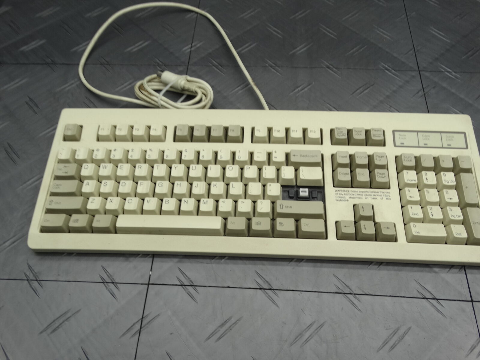 NMB Clicky Mechanical Keyboard AT/XT Connection RT6655TW Mainframe (Missing Key)