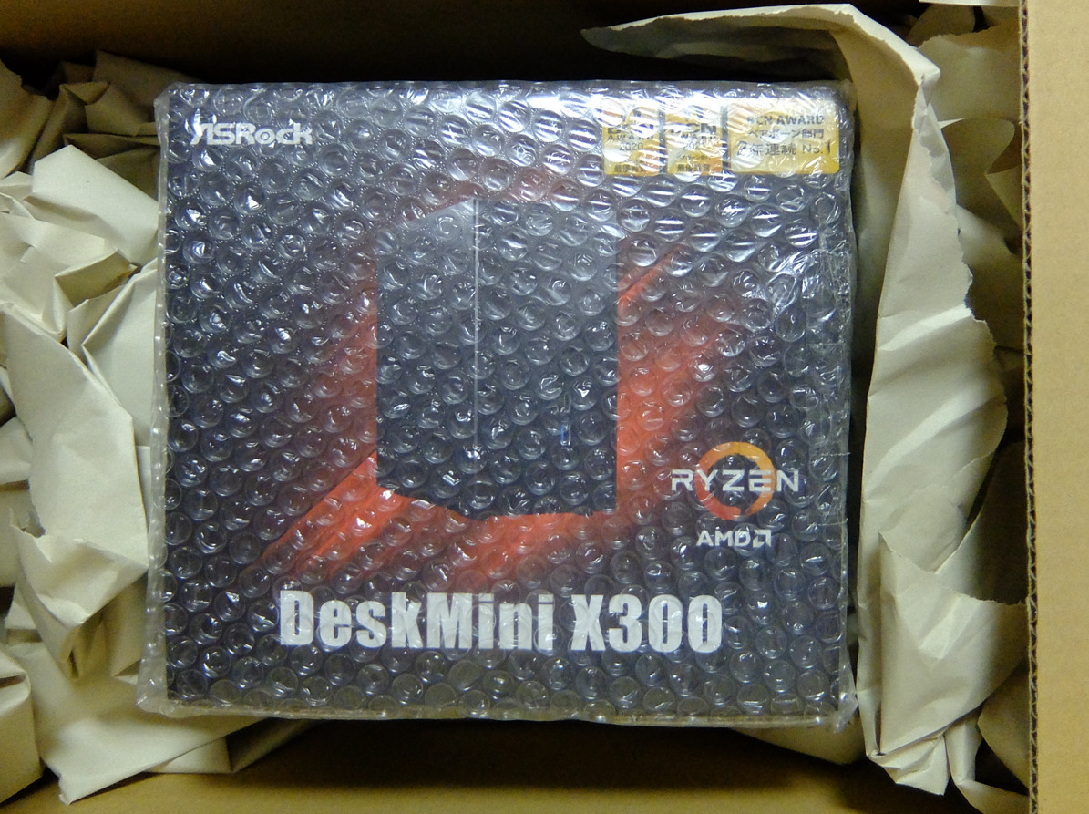 ASROCK Desktop Mini AMD X300 Barebone PC AMD RYZEN 4000 X300/B/BB/BOX/JP