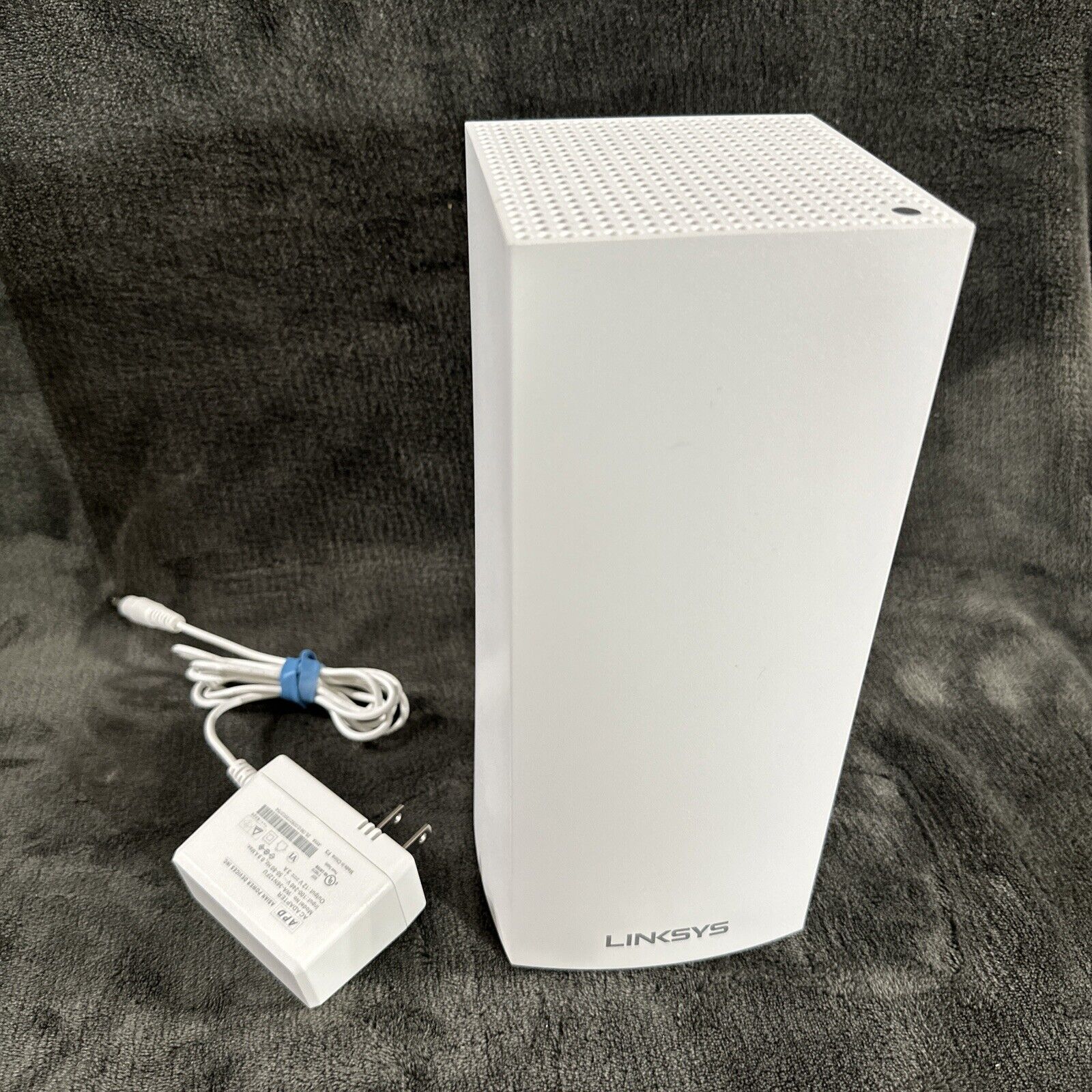 Linksys Velop MX4200 Tri-Band Mesh Wi-Fi 6 System (2)