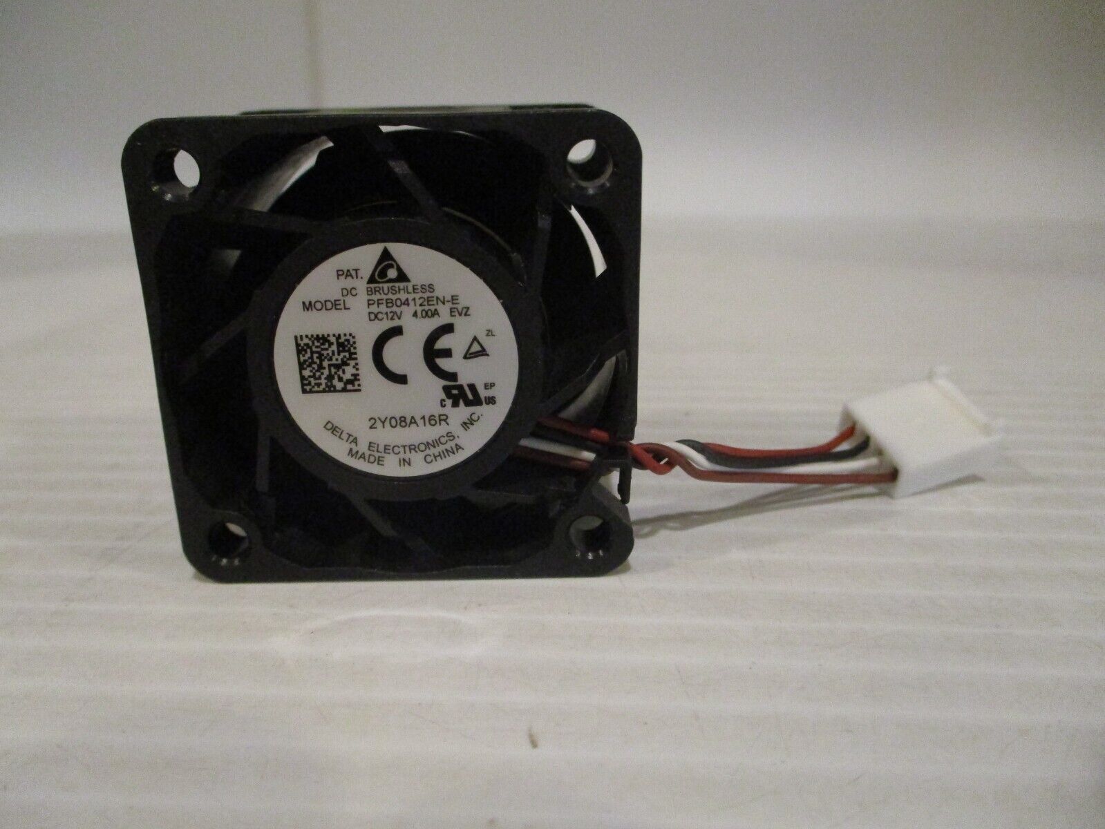 Delta Electronics PFB0412EN-E DC Server Cooling Fan (Case of 144)