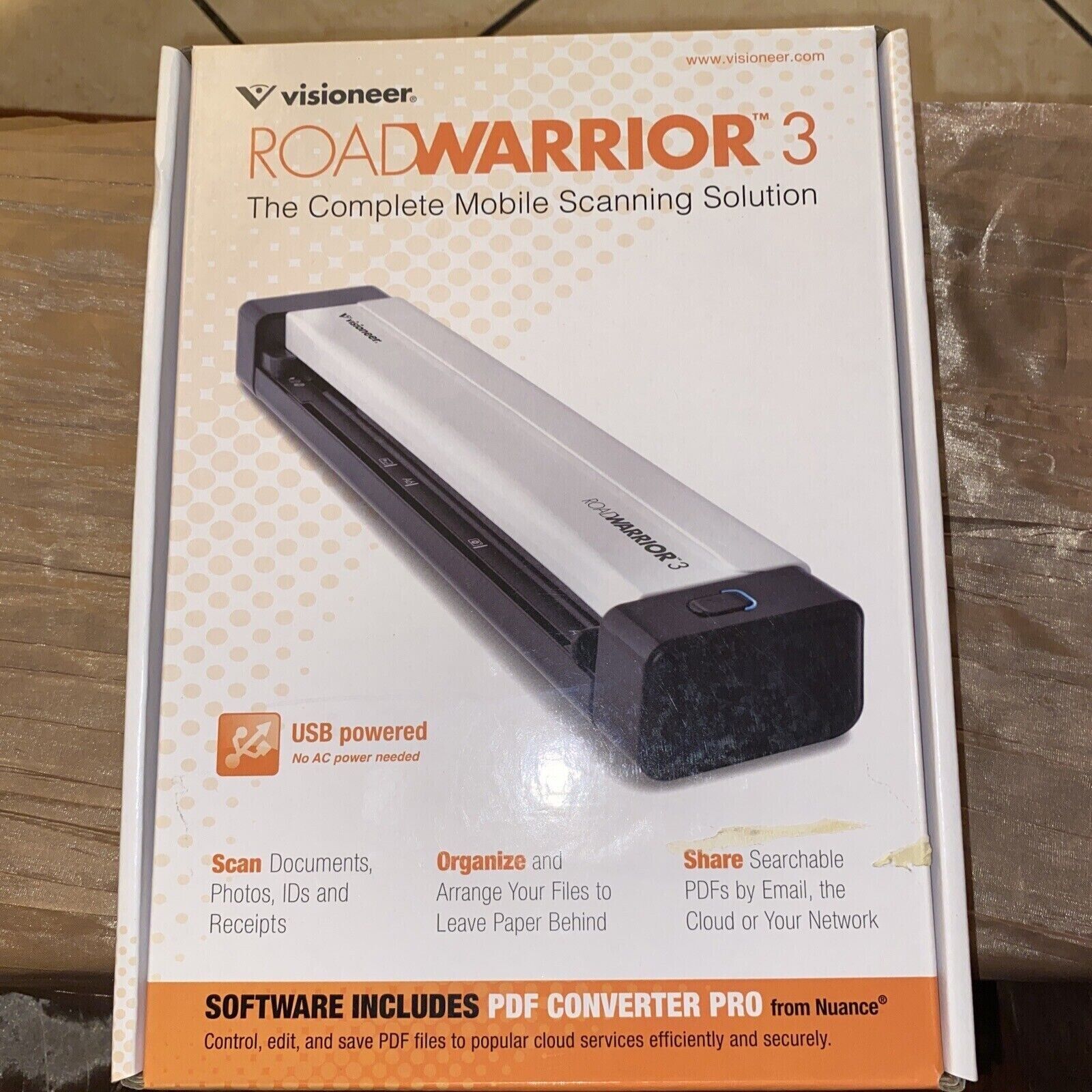 Visioneer RoadWarrior 3 USB-2 Mobile Color Scanner  Portable RW3-WU NEW