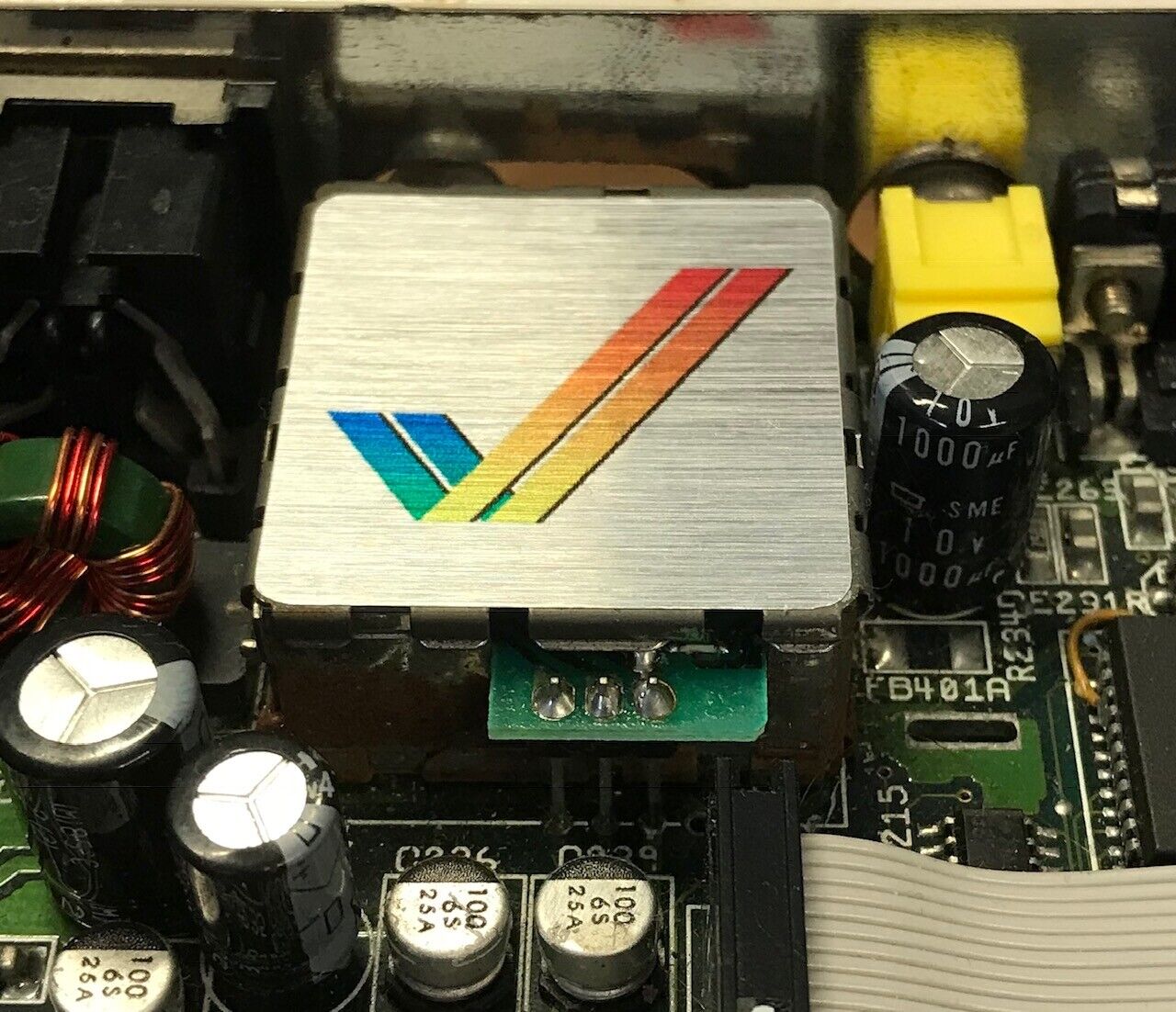 A1200 / A600 Modulator RF Shield Cover Label for Commodore Amiga NEW     12650