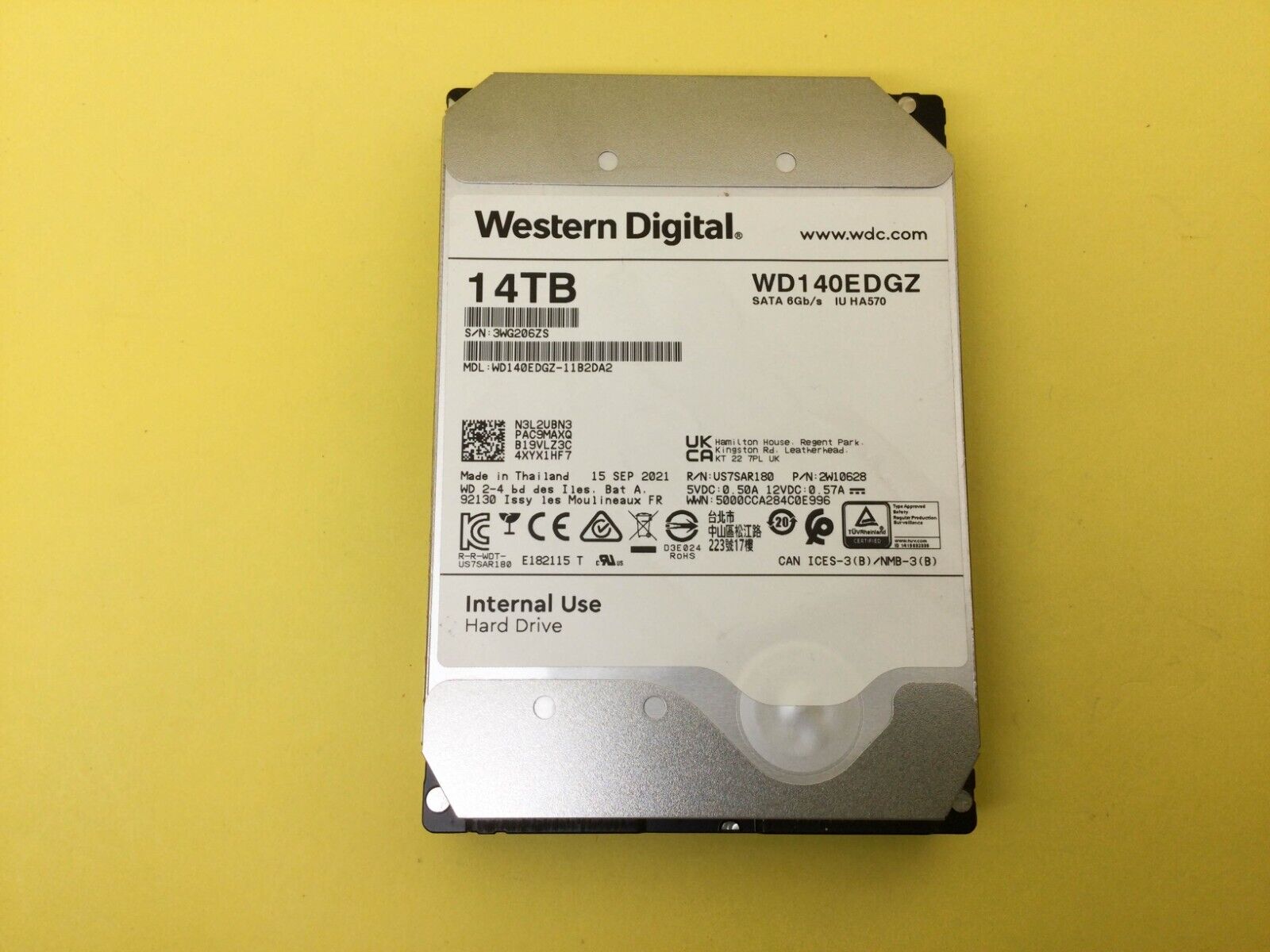 Western Digital 14TB 5400 RPM SATA 6Gb/s 3.5'' HDD WD140EDGZ