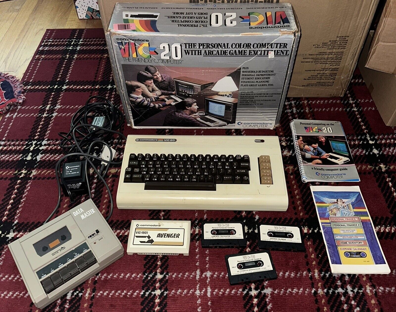 Commodore VIC-20 Computer w/Original Box (Matching Serial Numbers) + Extras