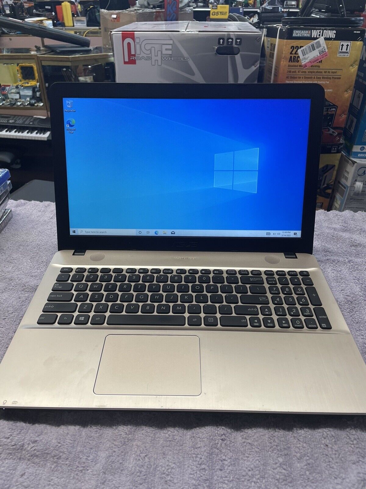Asus R541N Vivobook Max laptop notebook windows 10