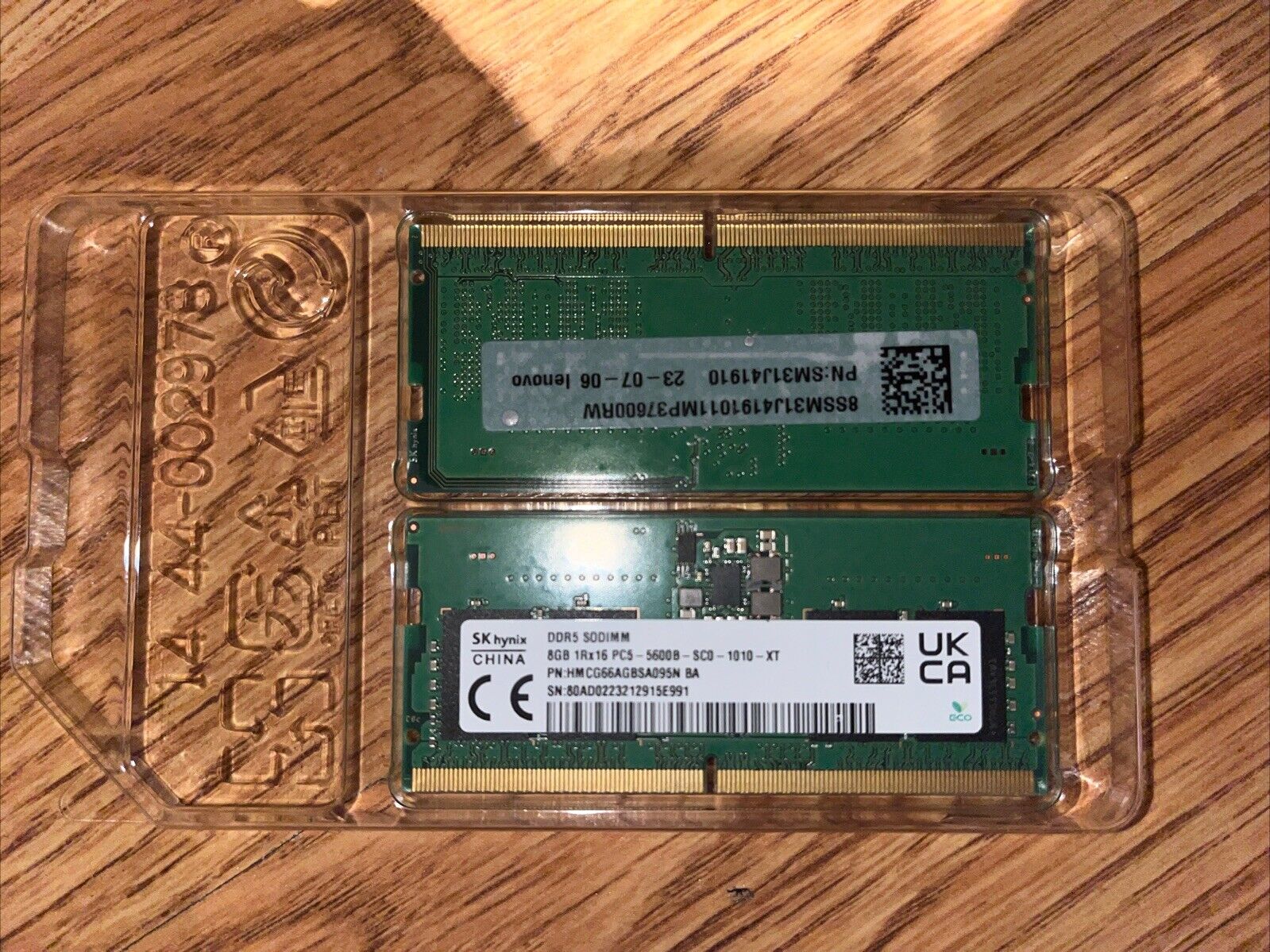 SK Hynix 16GB (2 X 8GB) Laptop DDR5 5600MT/s SODIMM Memory