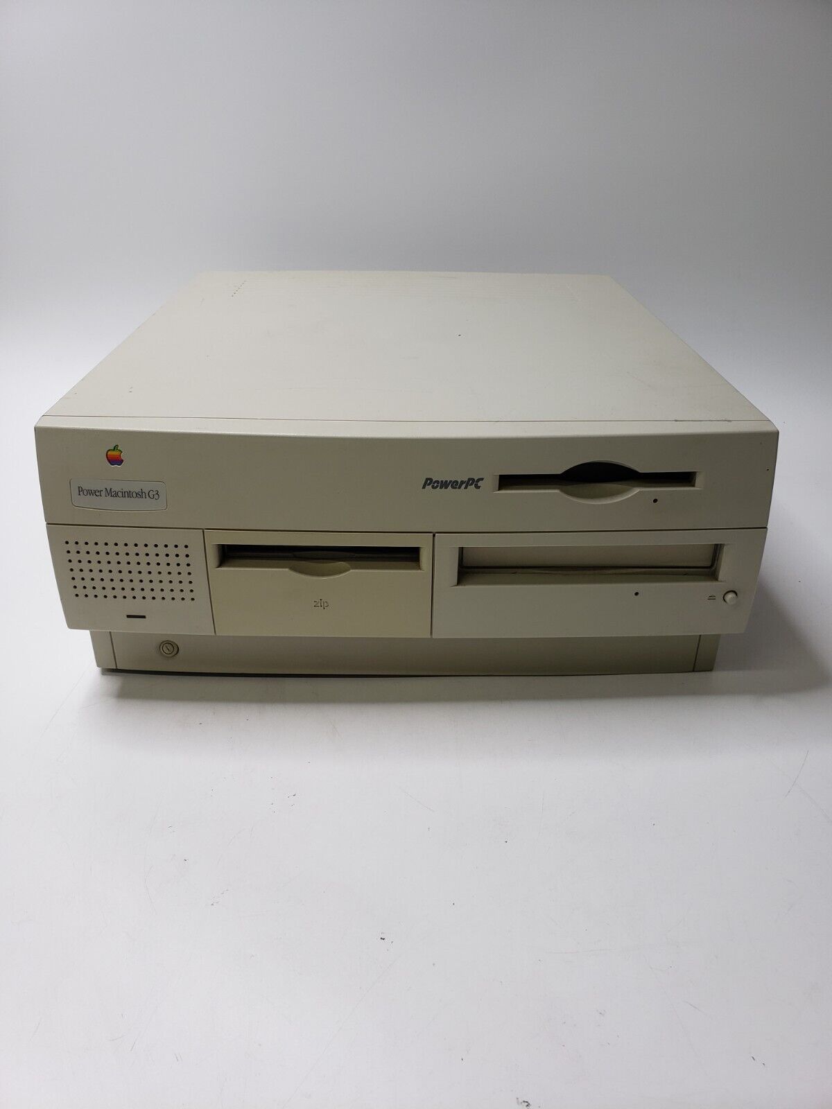 Vintage Apple Power Macintosh G3 233 MHz PowerPC -BOOTS UP  NO HDD NO OS