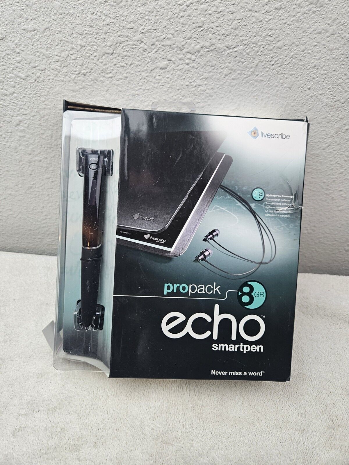 LIVESCRIBE PROPACK ECHO SMARTPEN   8 GB   NEW  OPEN BOX