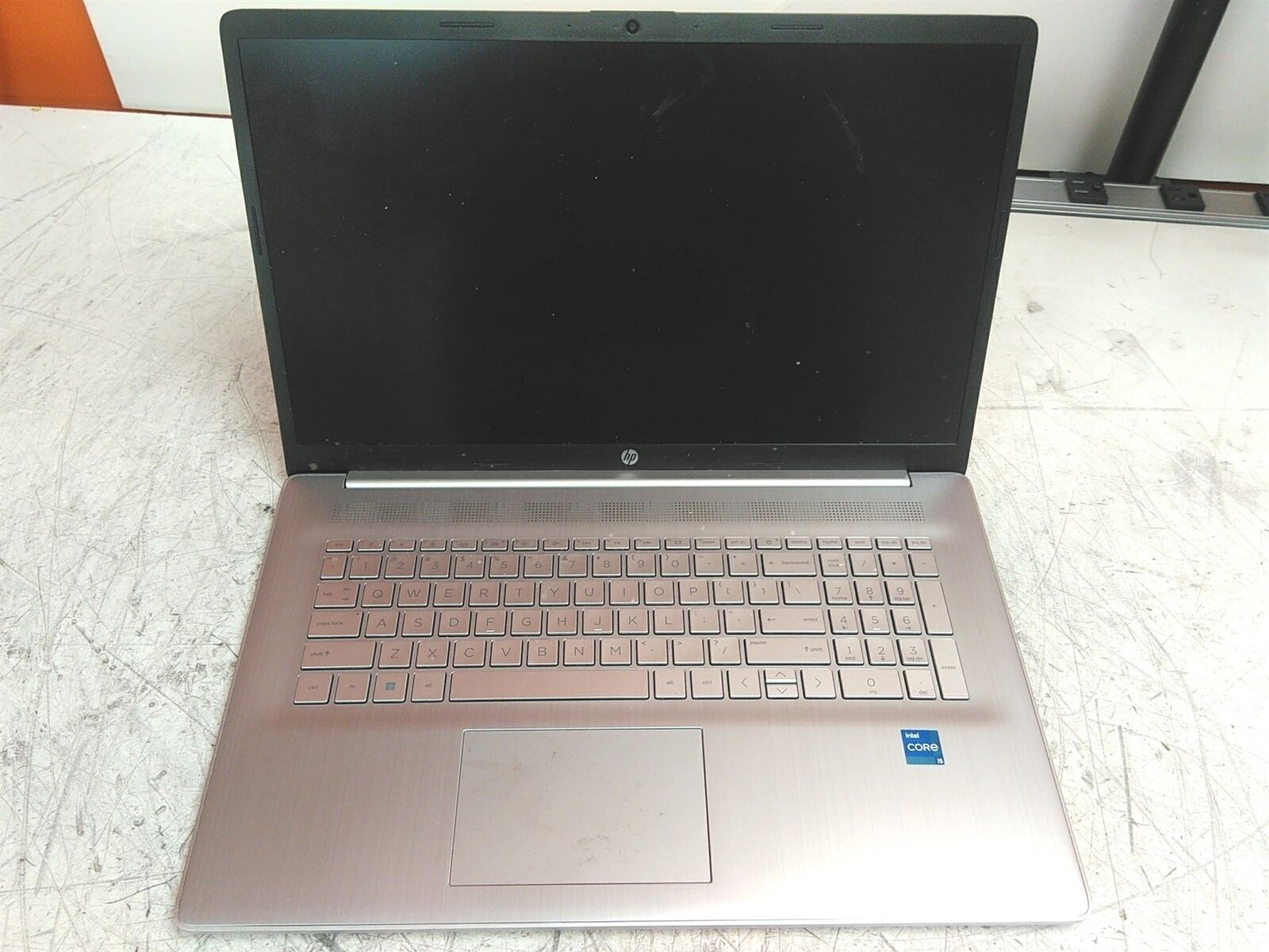 Bad Trackpad HP 17-CN1053CL Laptop Core i5-1155G7 2.5GHz 12GB 0HD No PSU AS-IS
