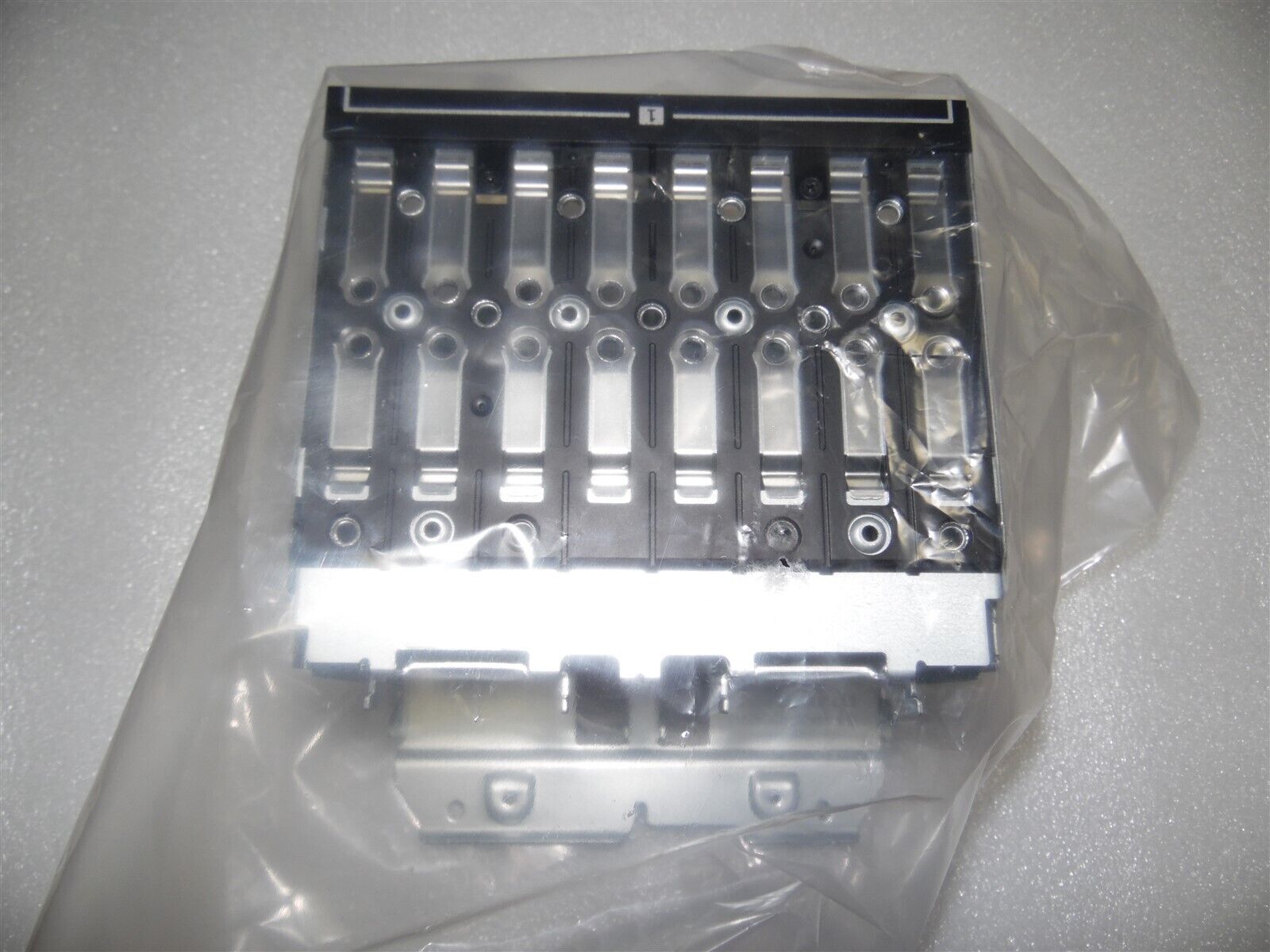 HDD BACKPLANE CAGE BAY 2.5\